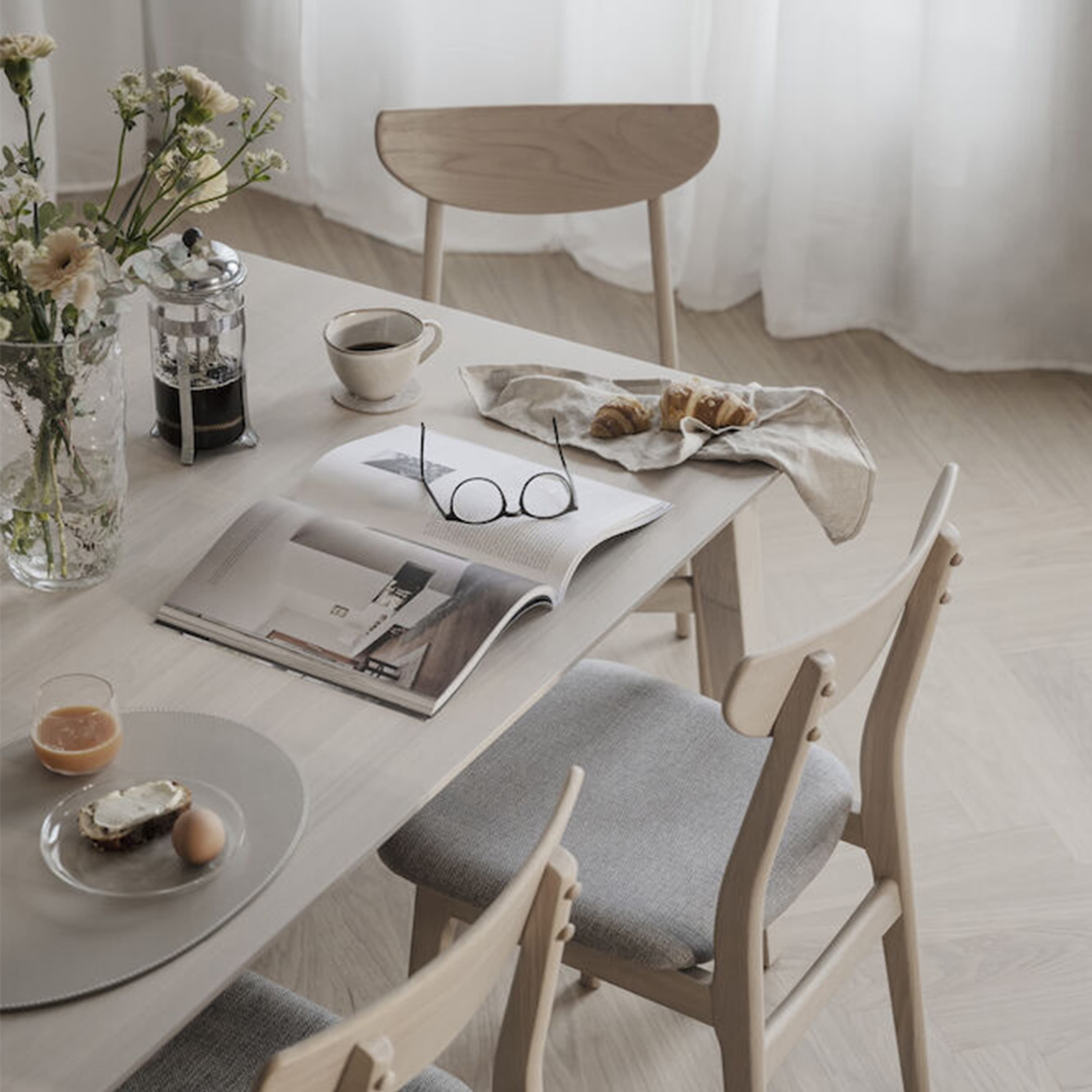 Filippa Folding Table White-pigmented 120cm