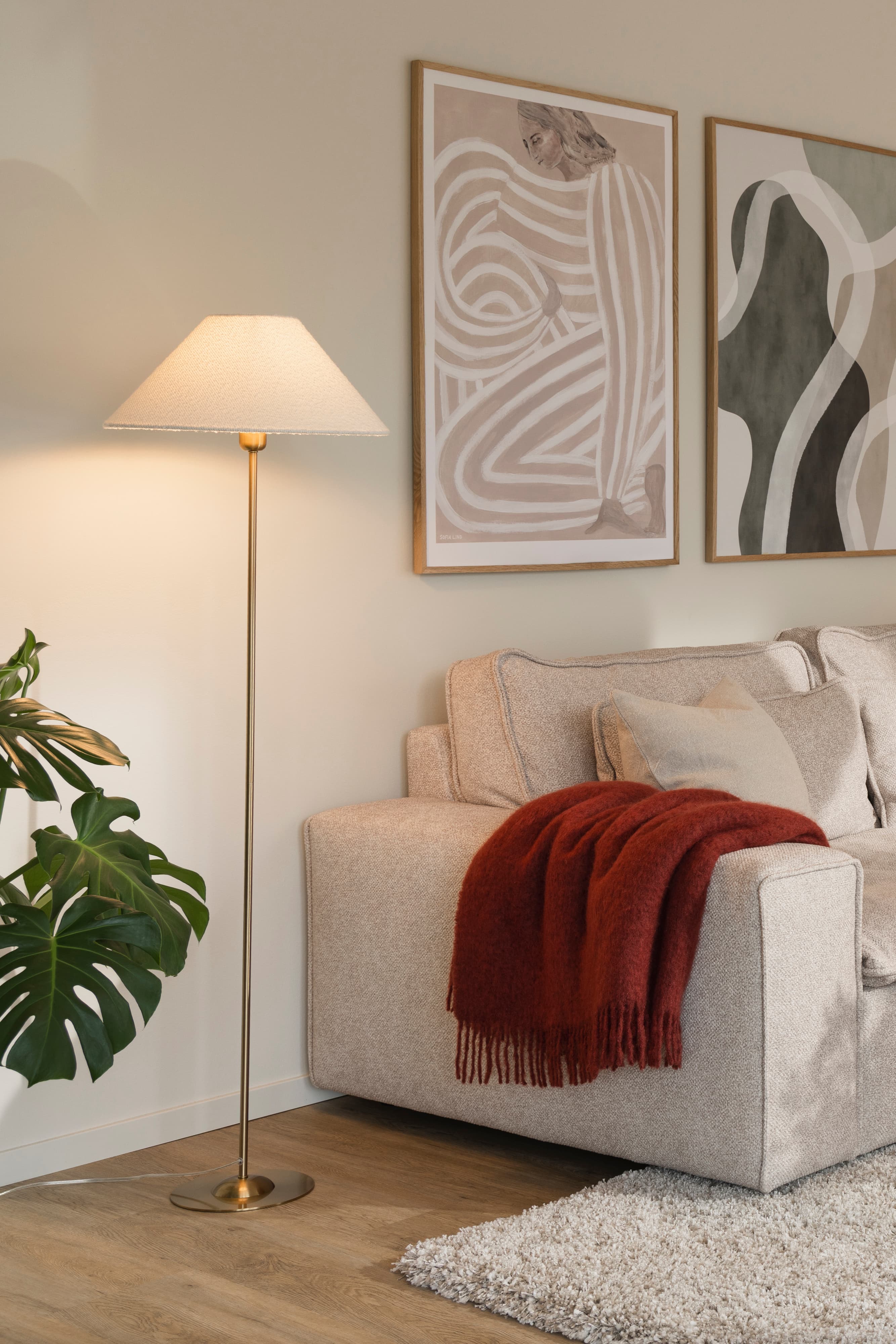 Iris Floor Lamp Base Brushed Brass