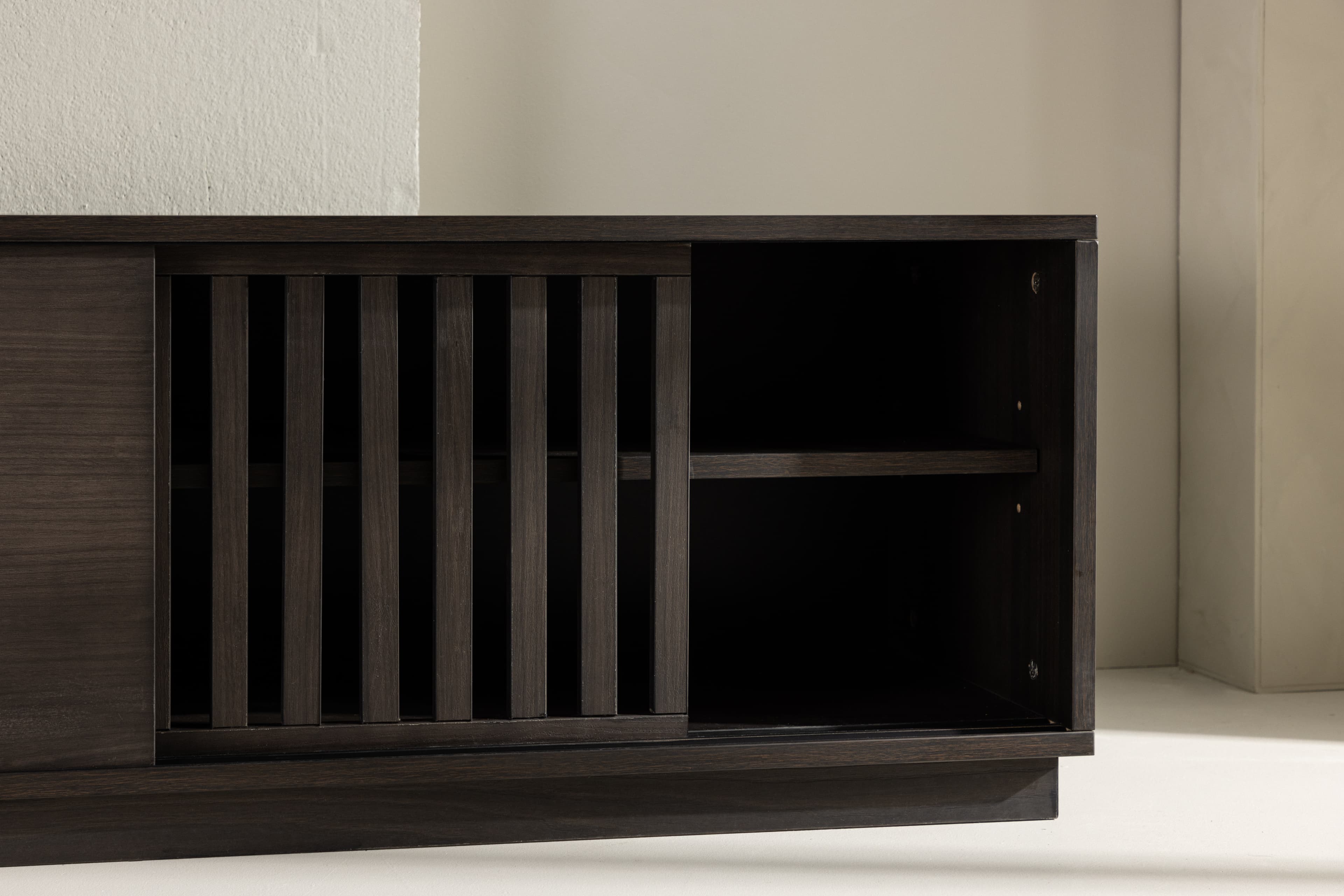 Lugo TV-Bank Mokka 180cm