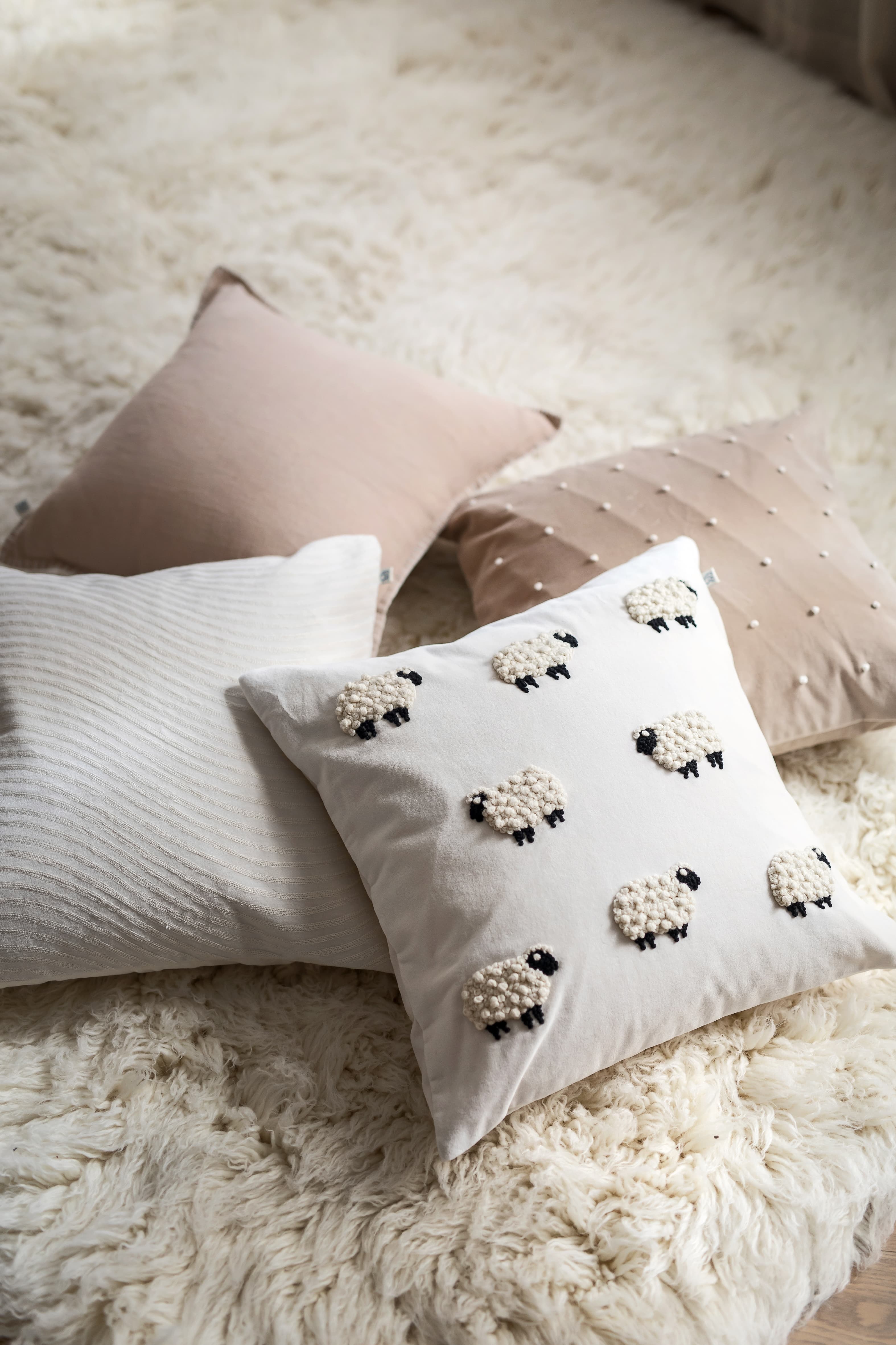 Sheep Kissenbezug Samt Ivory 50x50