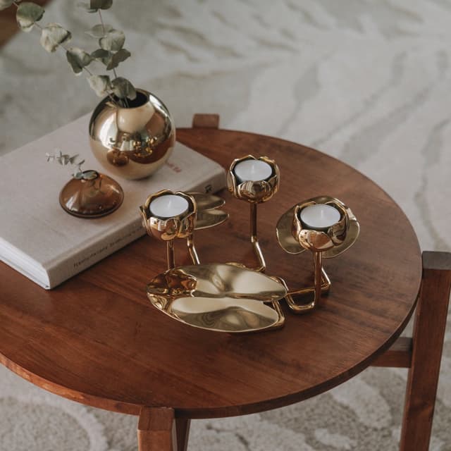 Ninfea Grande Candlestick Brass