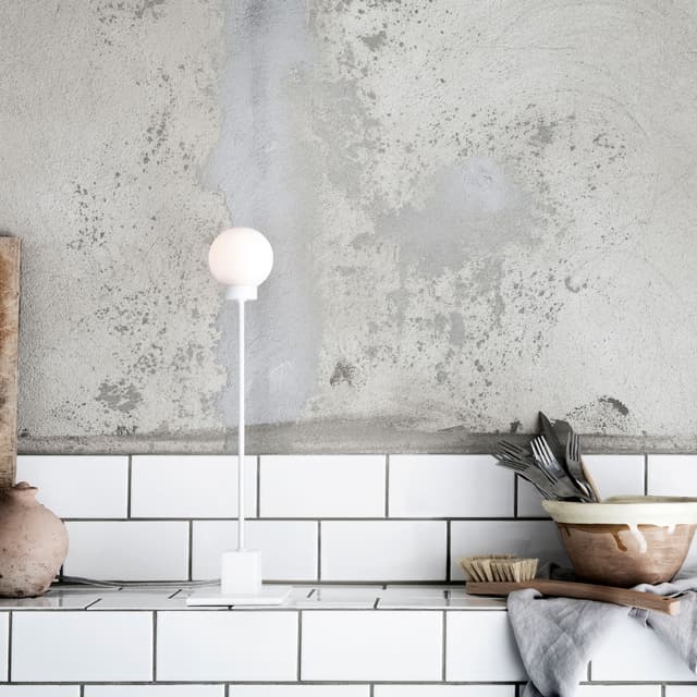 Snowball Table Lamp White
