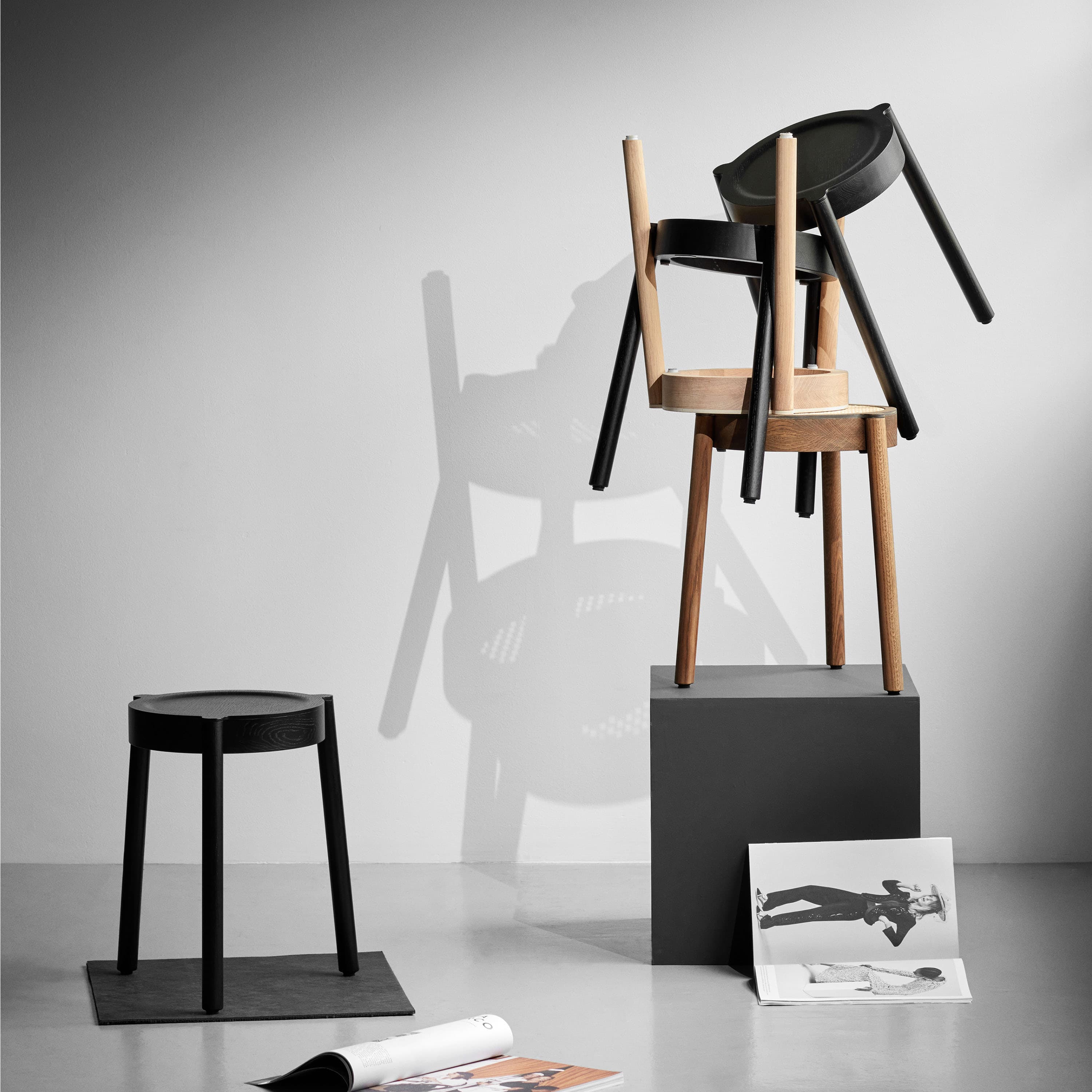 Pal Stool Light Oiled Oak/Light Mesh