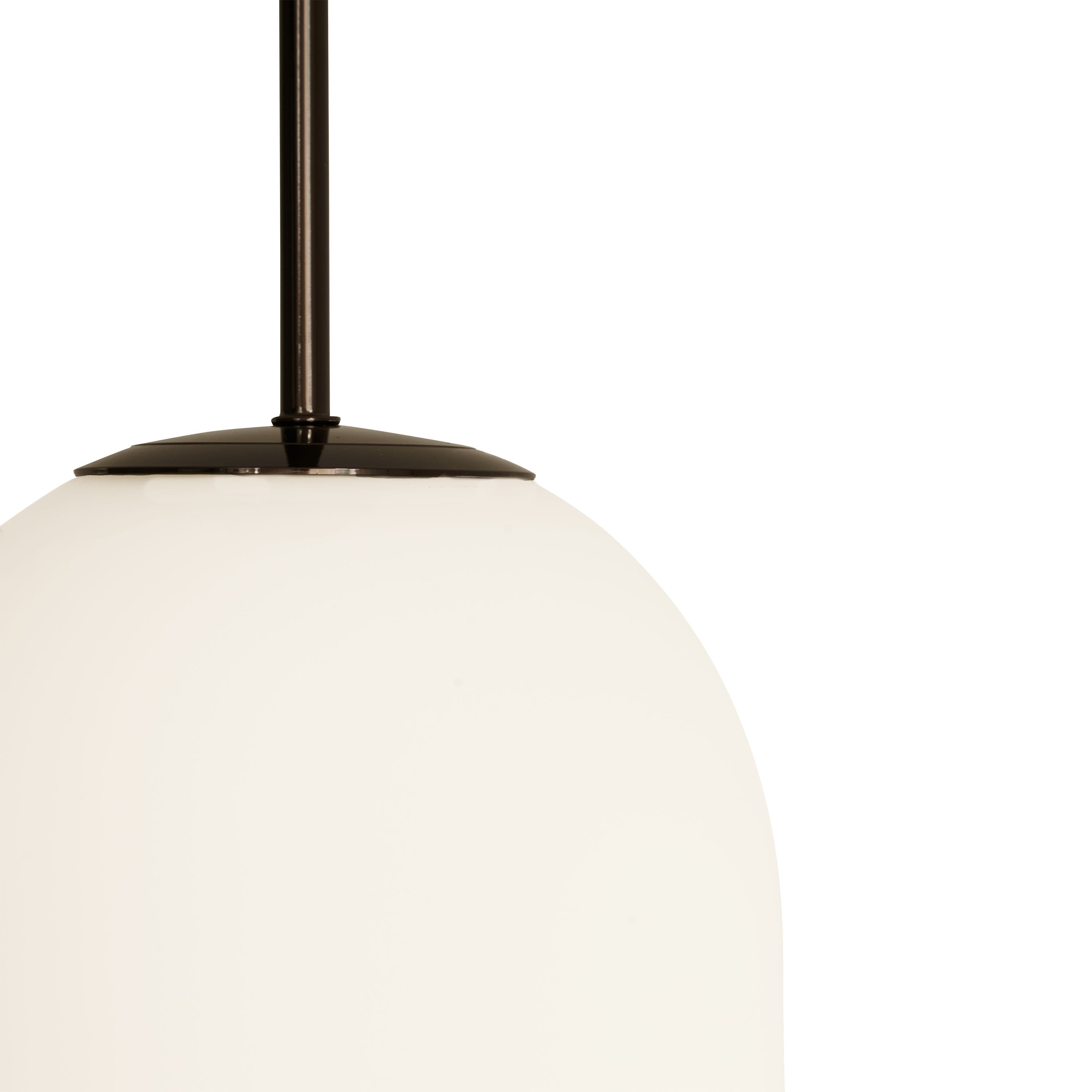 Noor Deckenleuchte Opal/Schwarz Large
