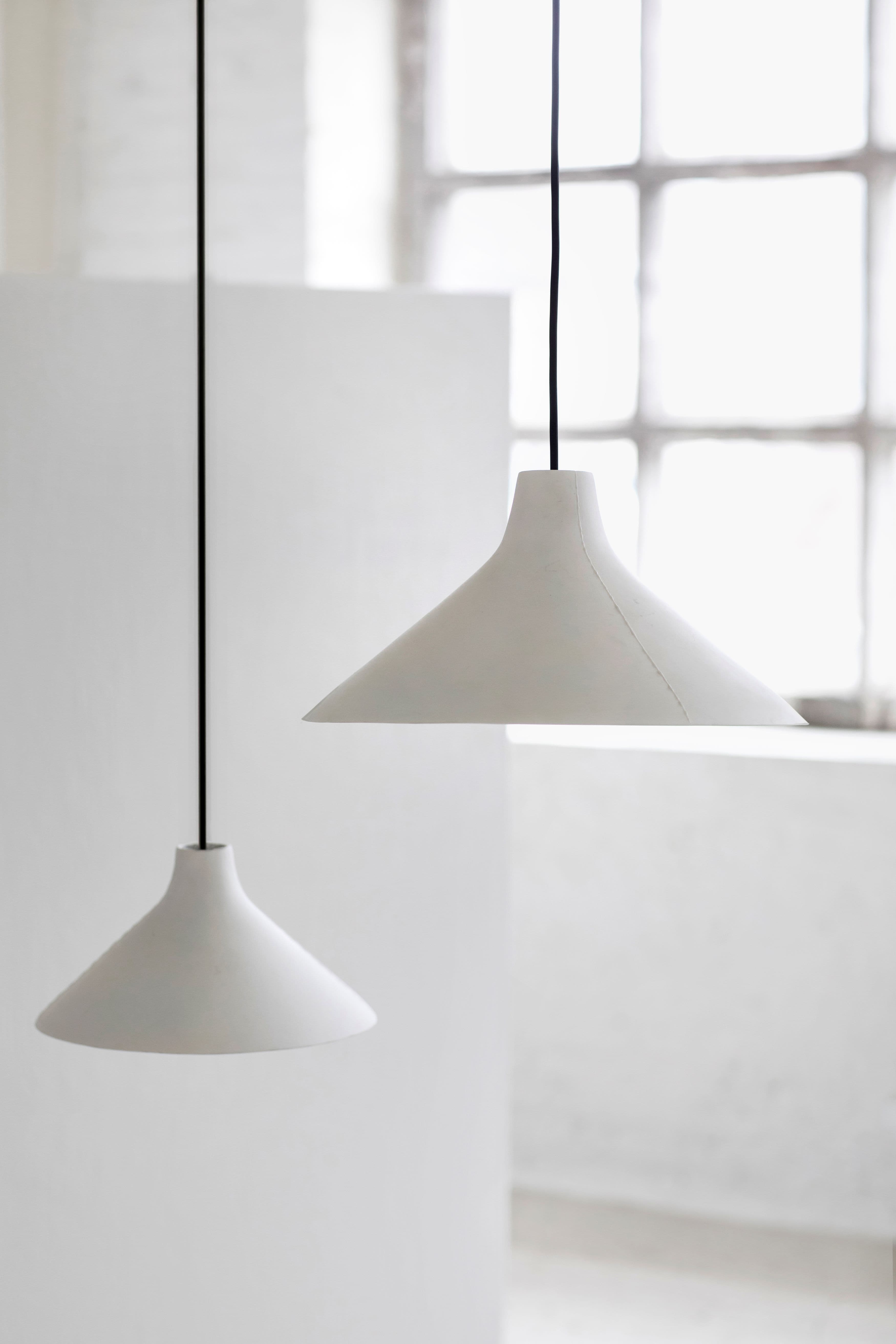Seam Ceiling Lamp White Large