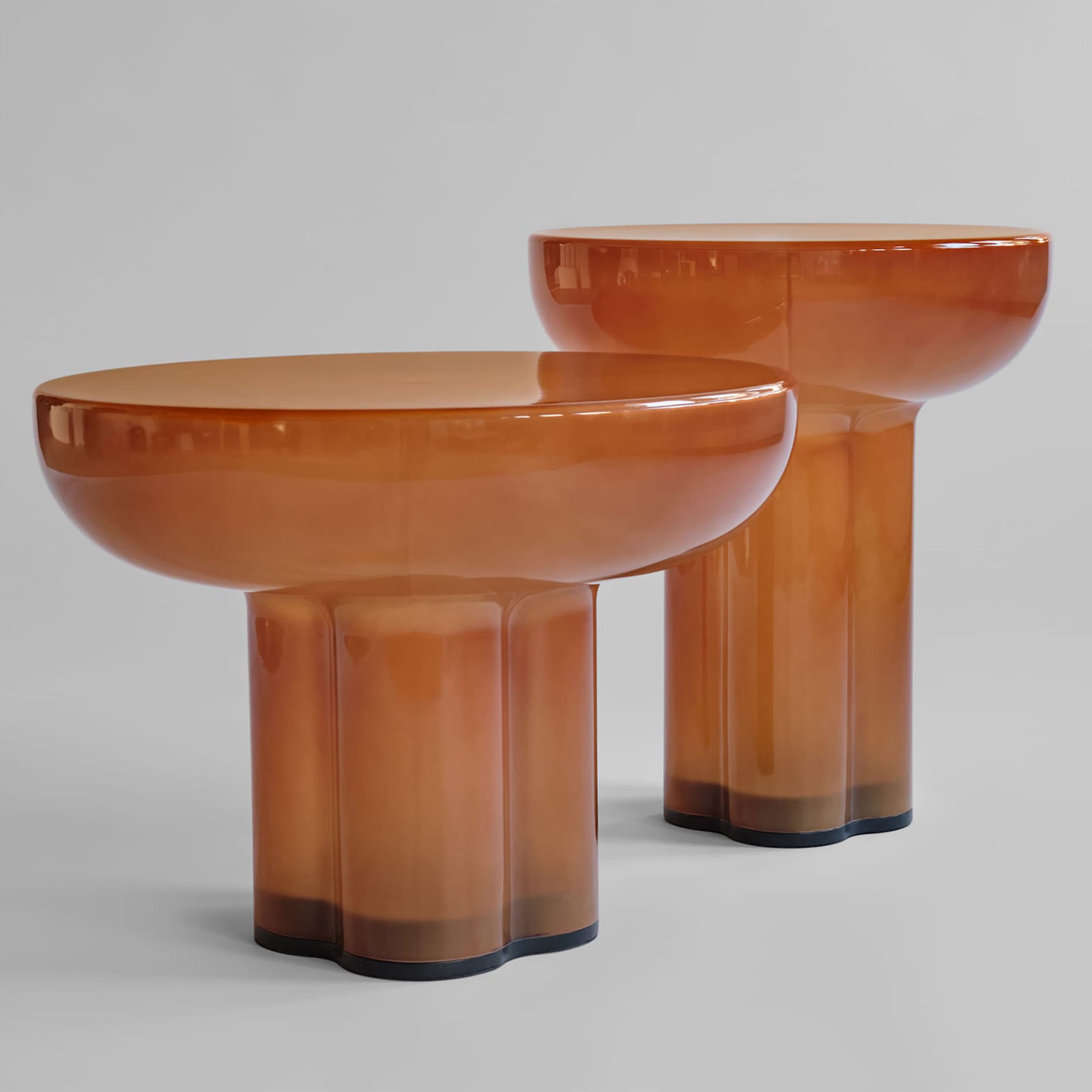 Crown Table Caramel Low