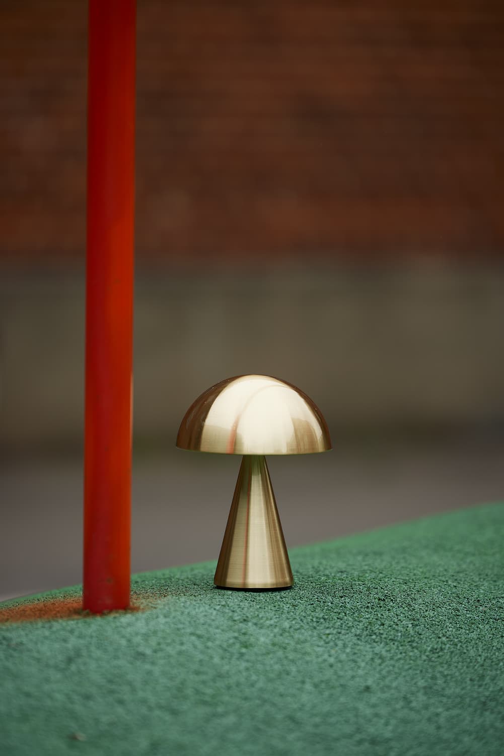 Mush Tragbare Tischlampe Messing 20cm