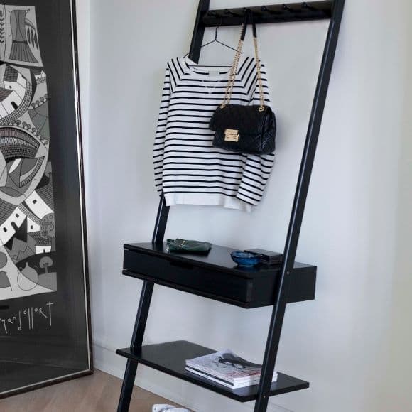 Noble Schwarze Flurgarderobe