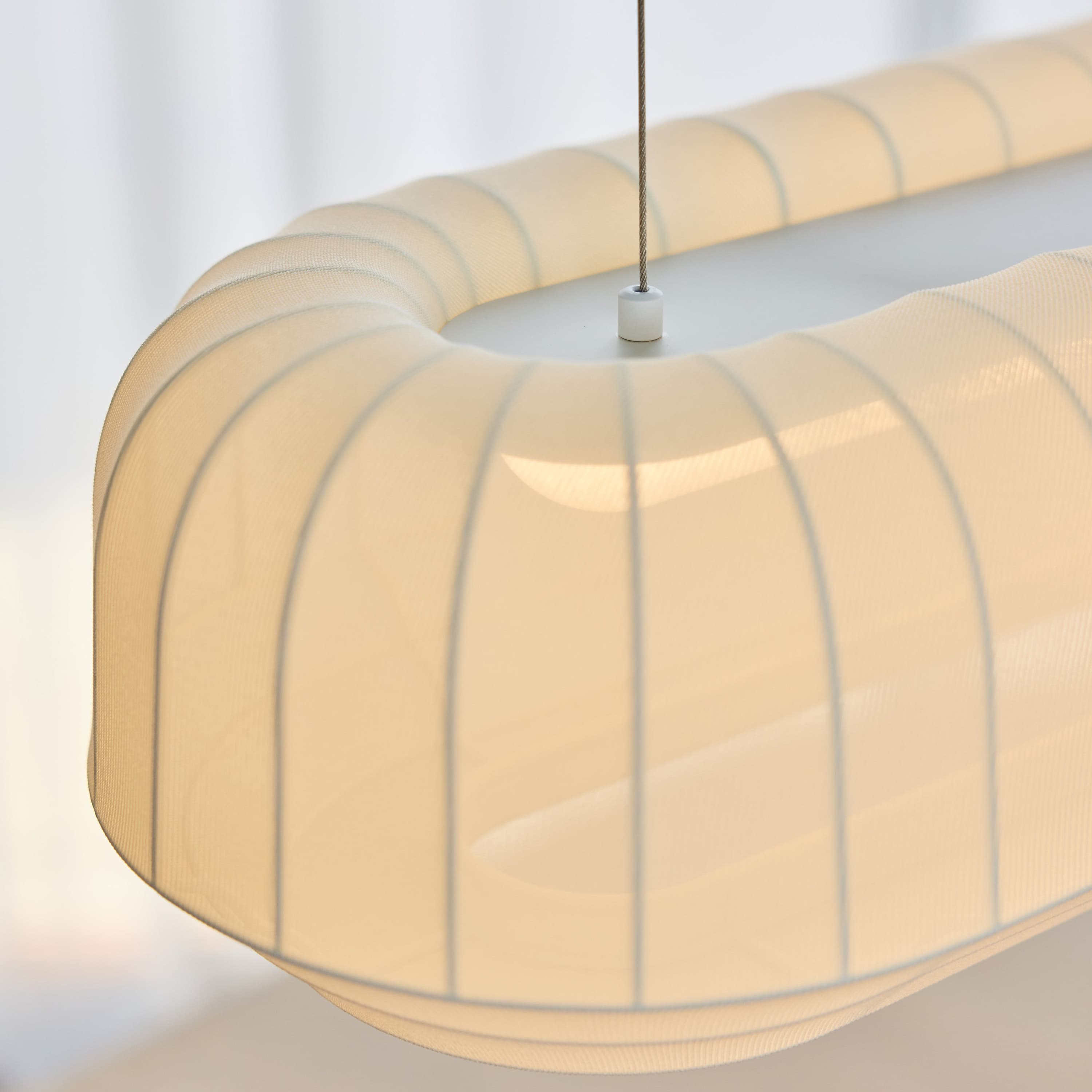 Tradition Taklampa Offwhite