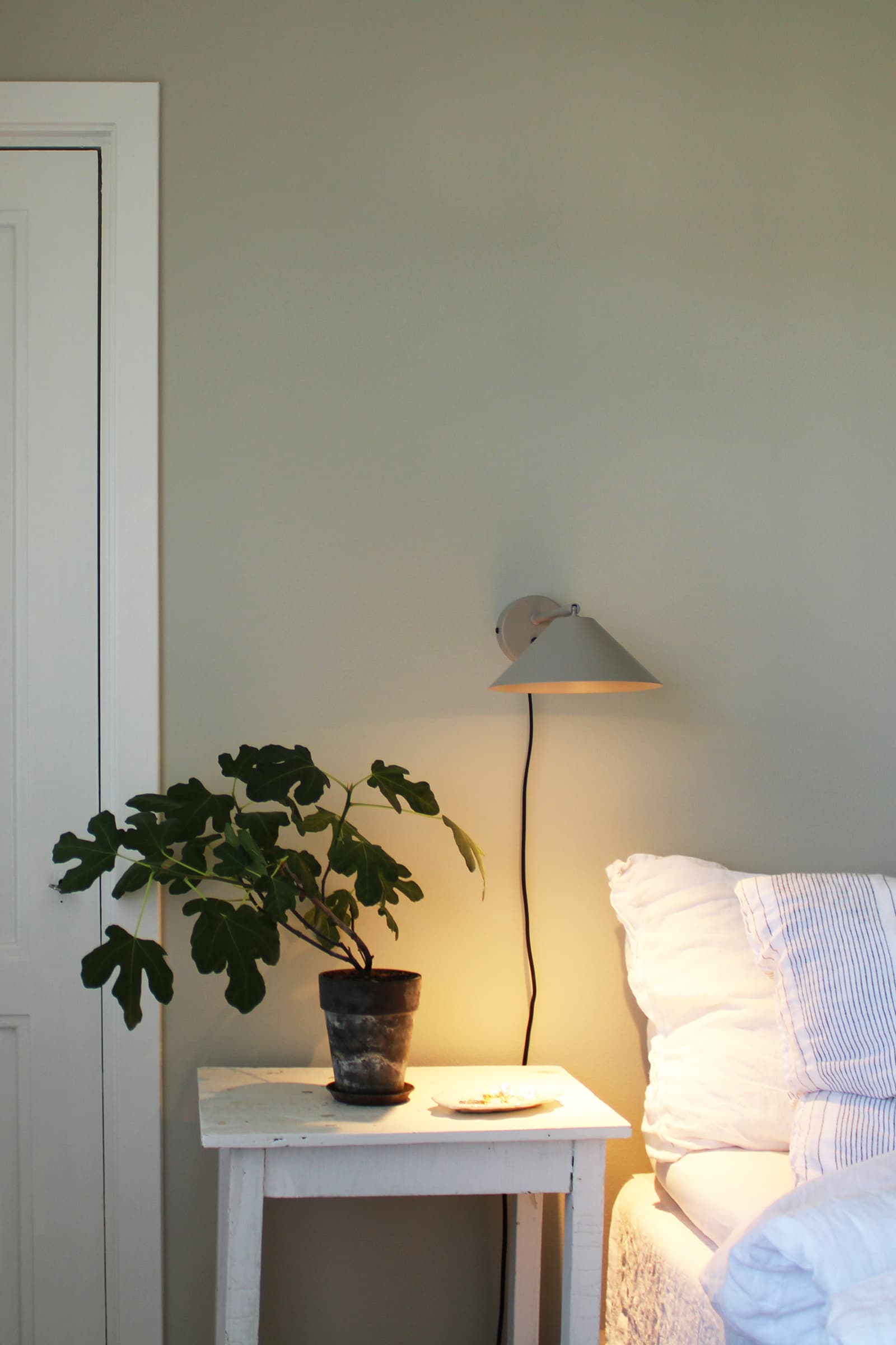 Cannes Wall lamp Mud 20