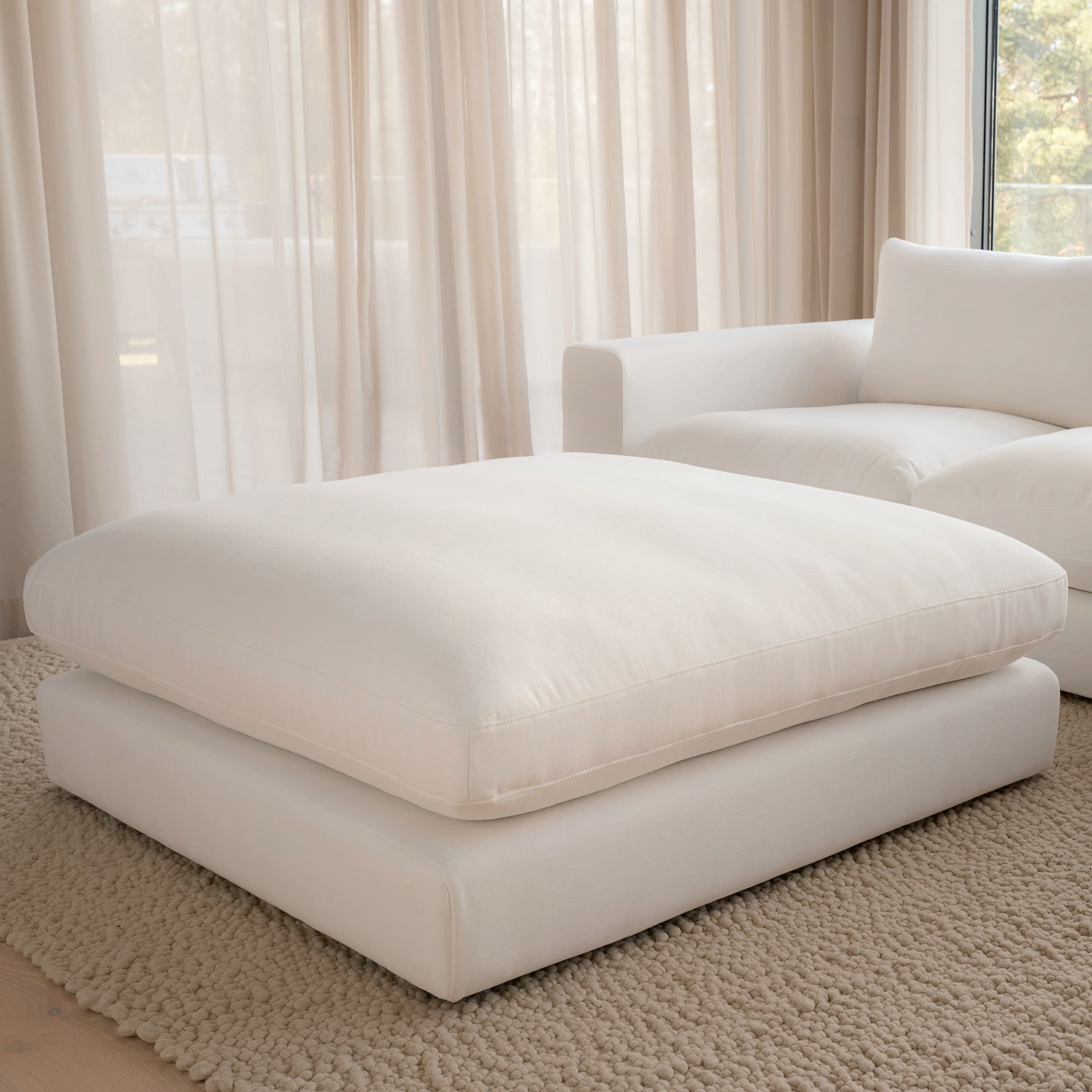 Capri Footstool White 120x115 cm