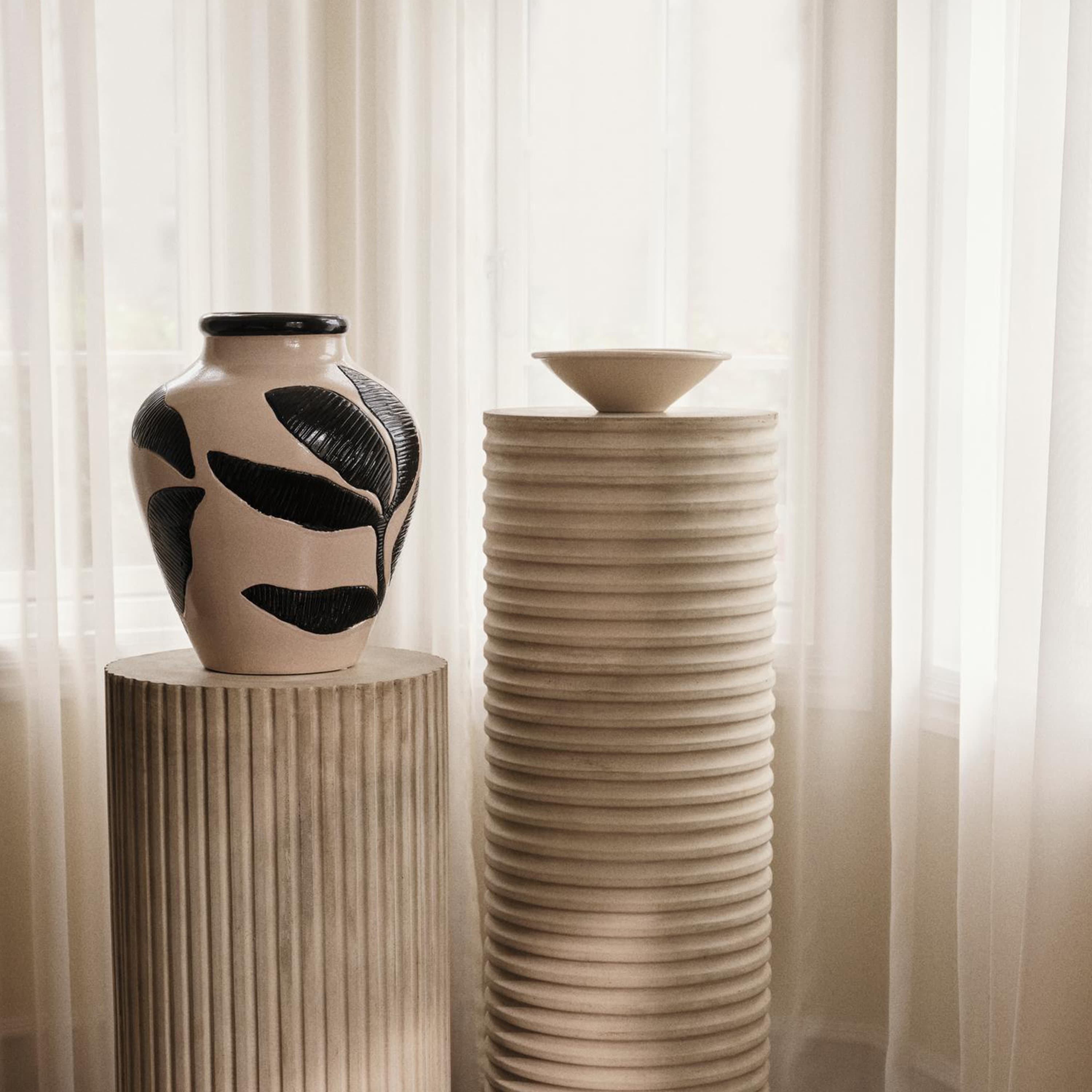 Herbert Vase Black/Rainy Day Grey Ø33