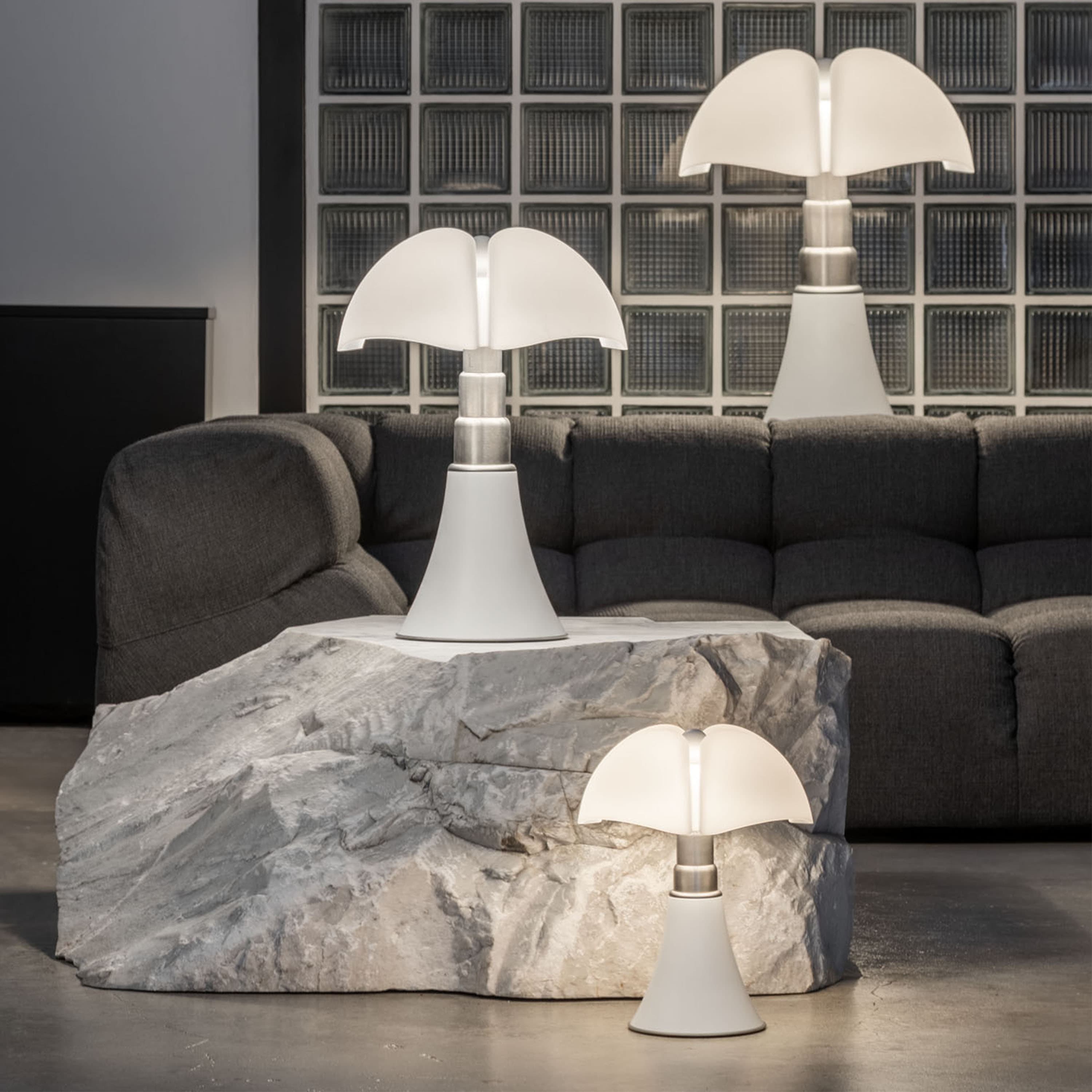 Pipistrello Medio Tischlampe Dimmbar LED Mattweiß