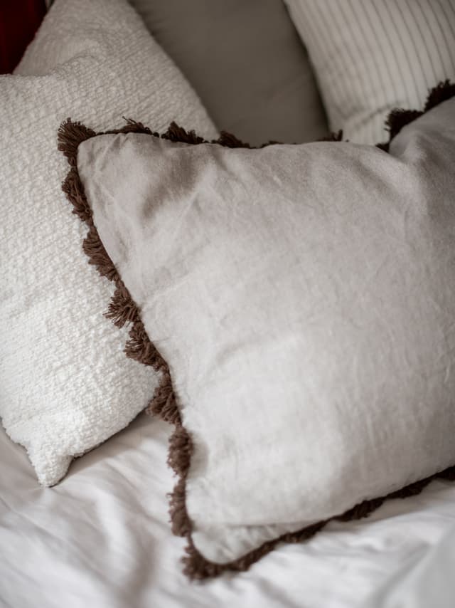 Trond Cushion Cover Offwhite 45x45