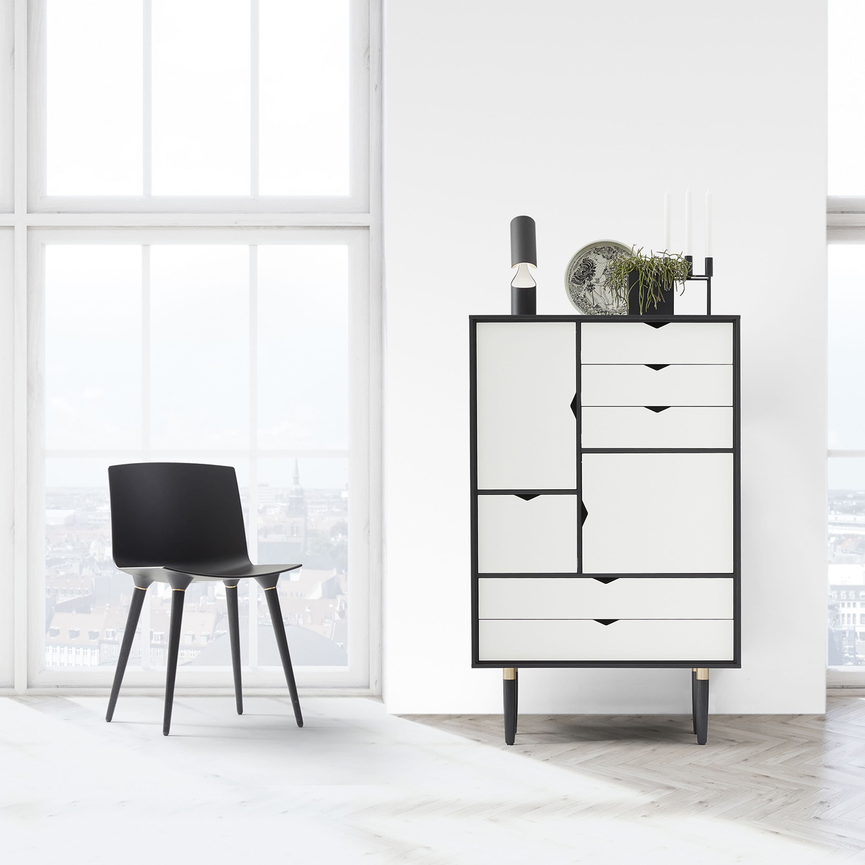 S5 Skåp Svart Ek Mattlackad/Vit 83x132
