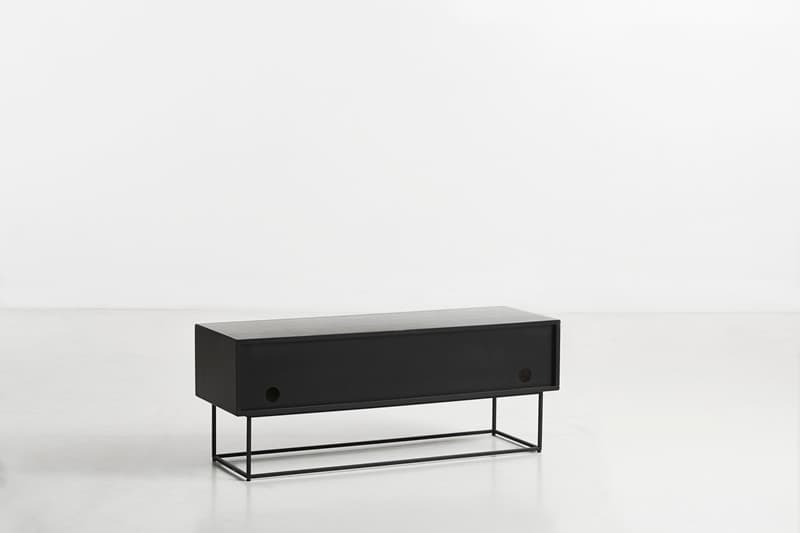 Virka < h3>Sideboard Black/Oak 120x47< /h3>