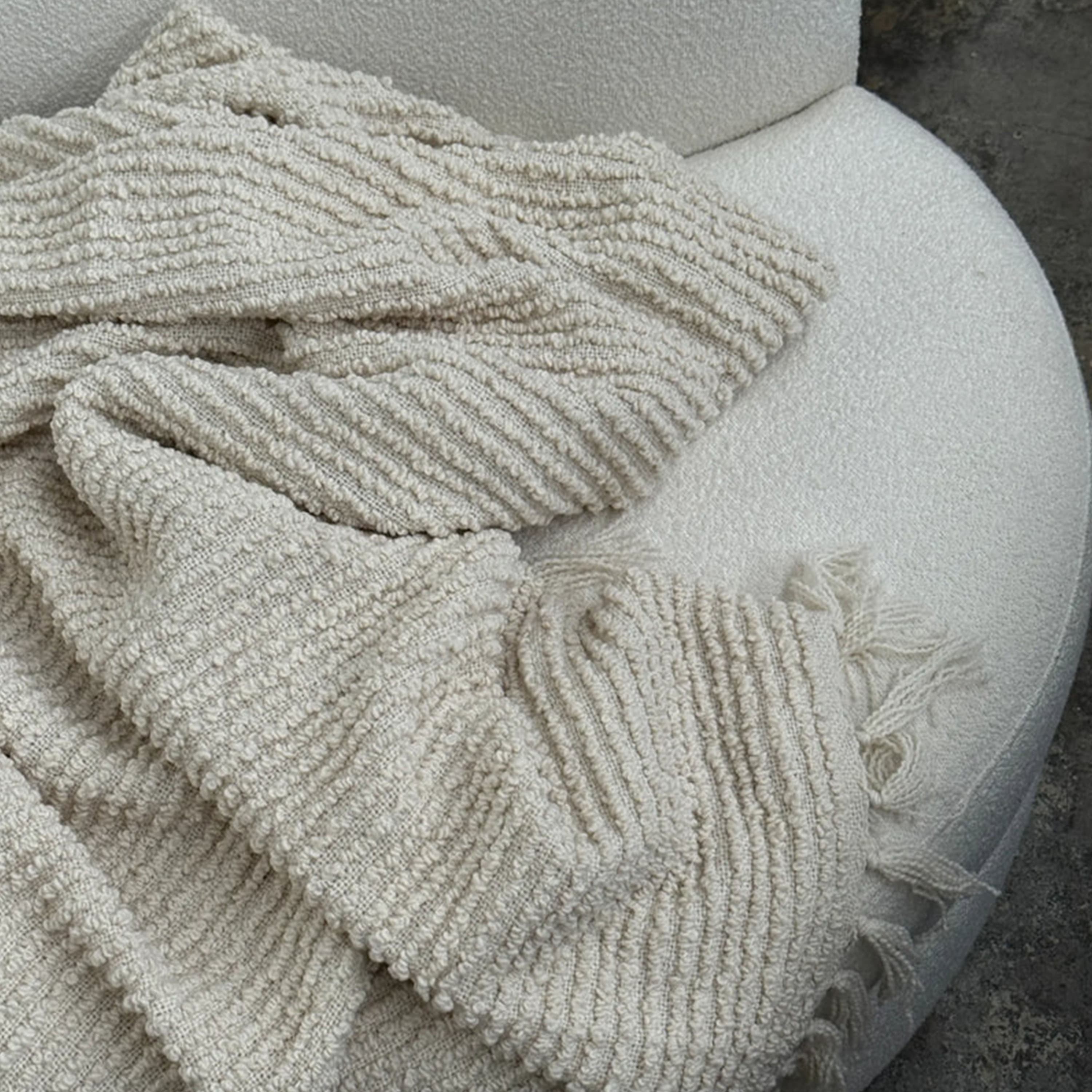 Janzen Bouclé Throw Solid Off-White 130x170