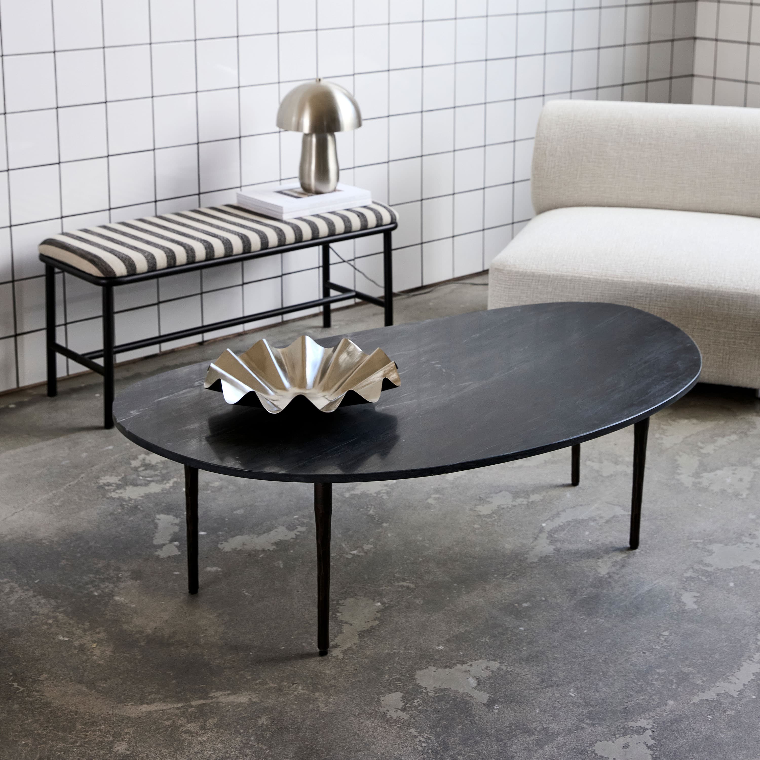 Eda Couchtisch Schwarzer Marmor 130x40