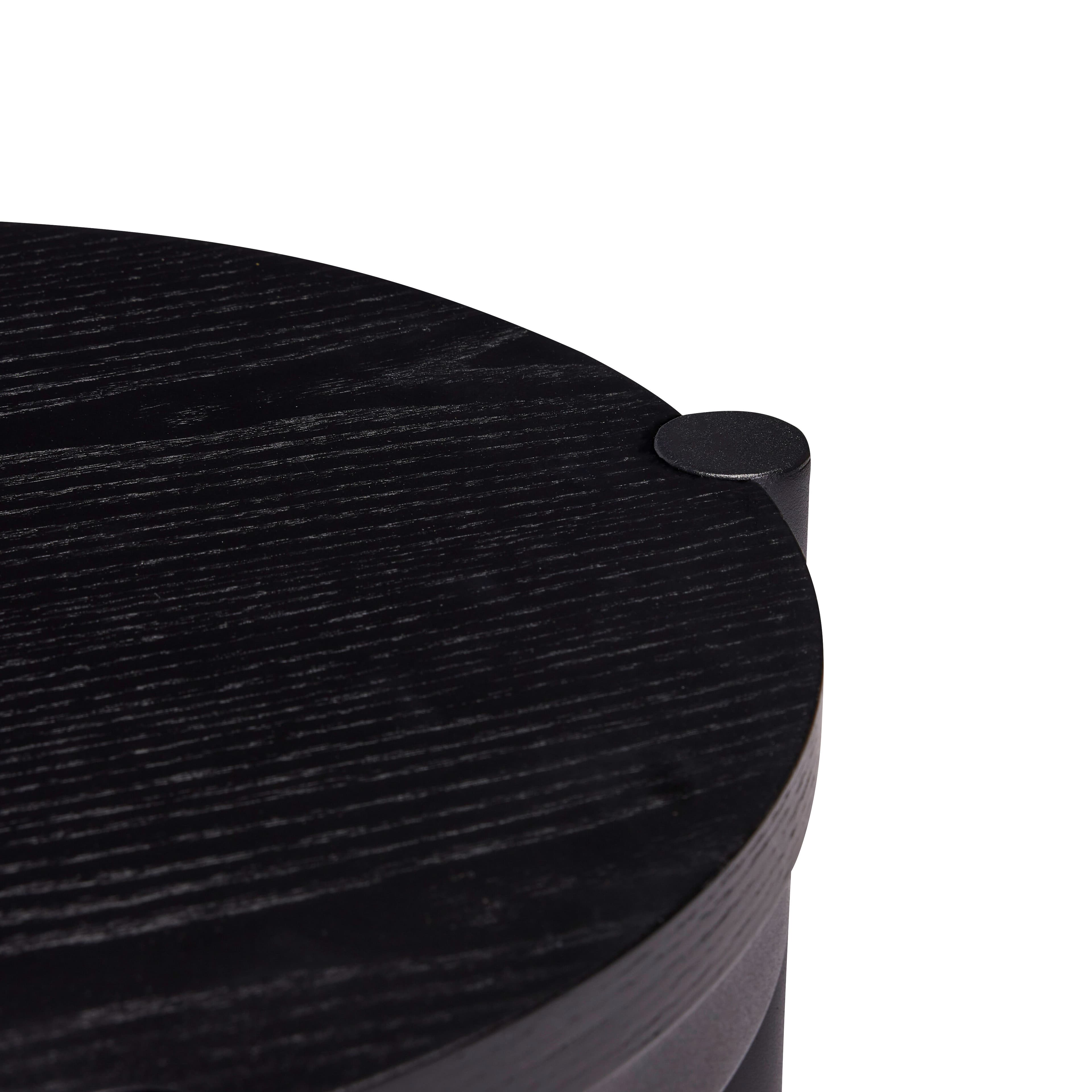 Oto Hocker Schwarz
