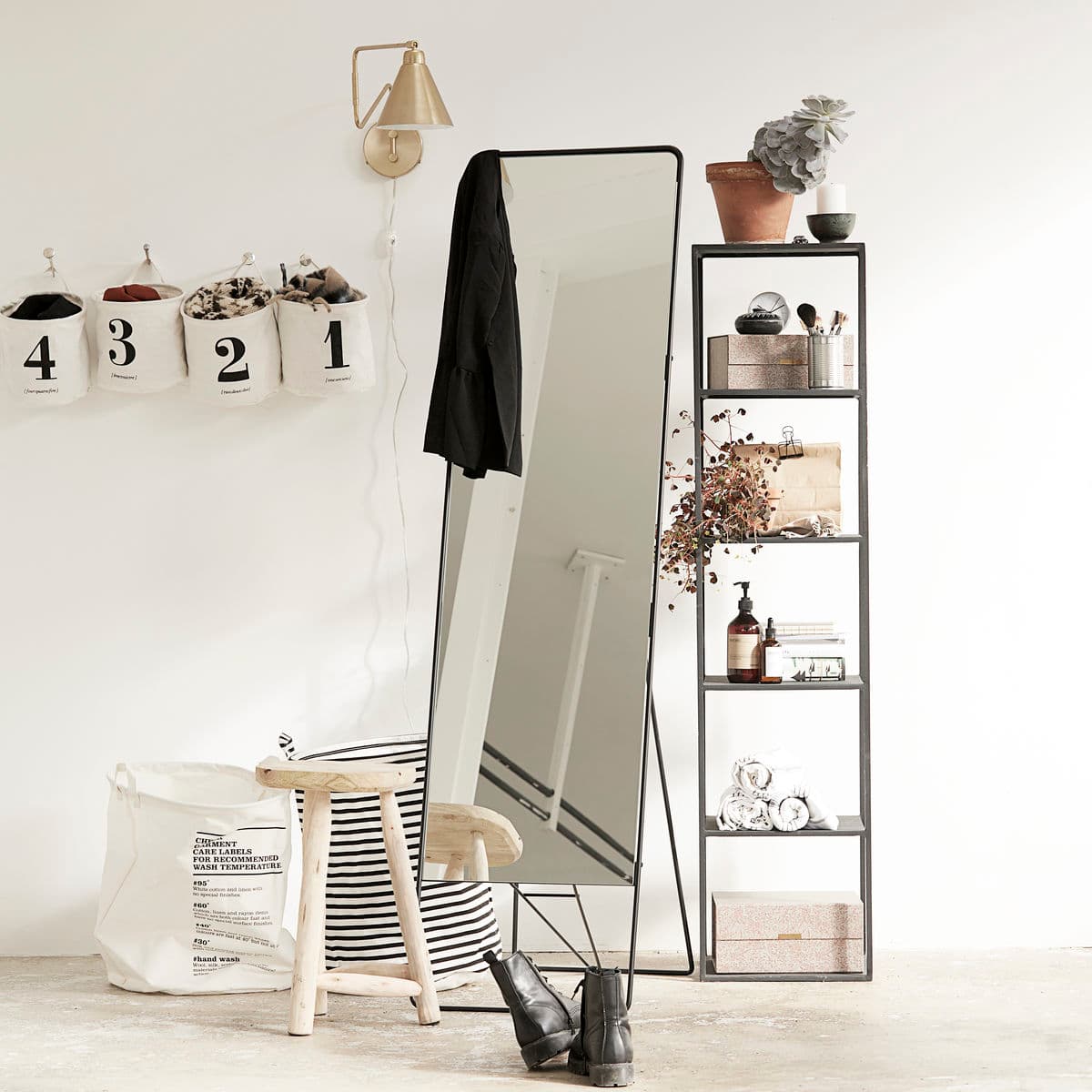 Pure Hocker Natur