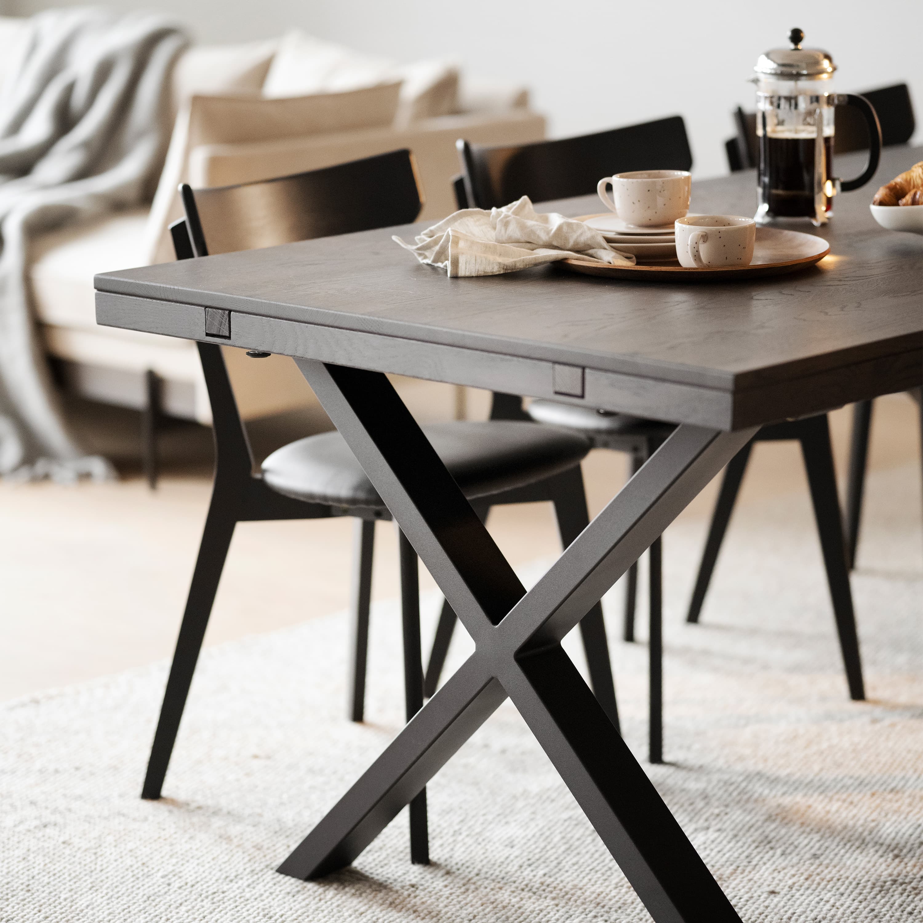 Brooklyn Esstisch X-Bein Dunkelbraune Eiche 170cm