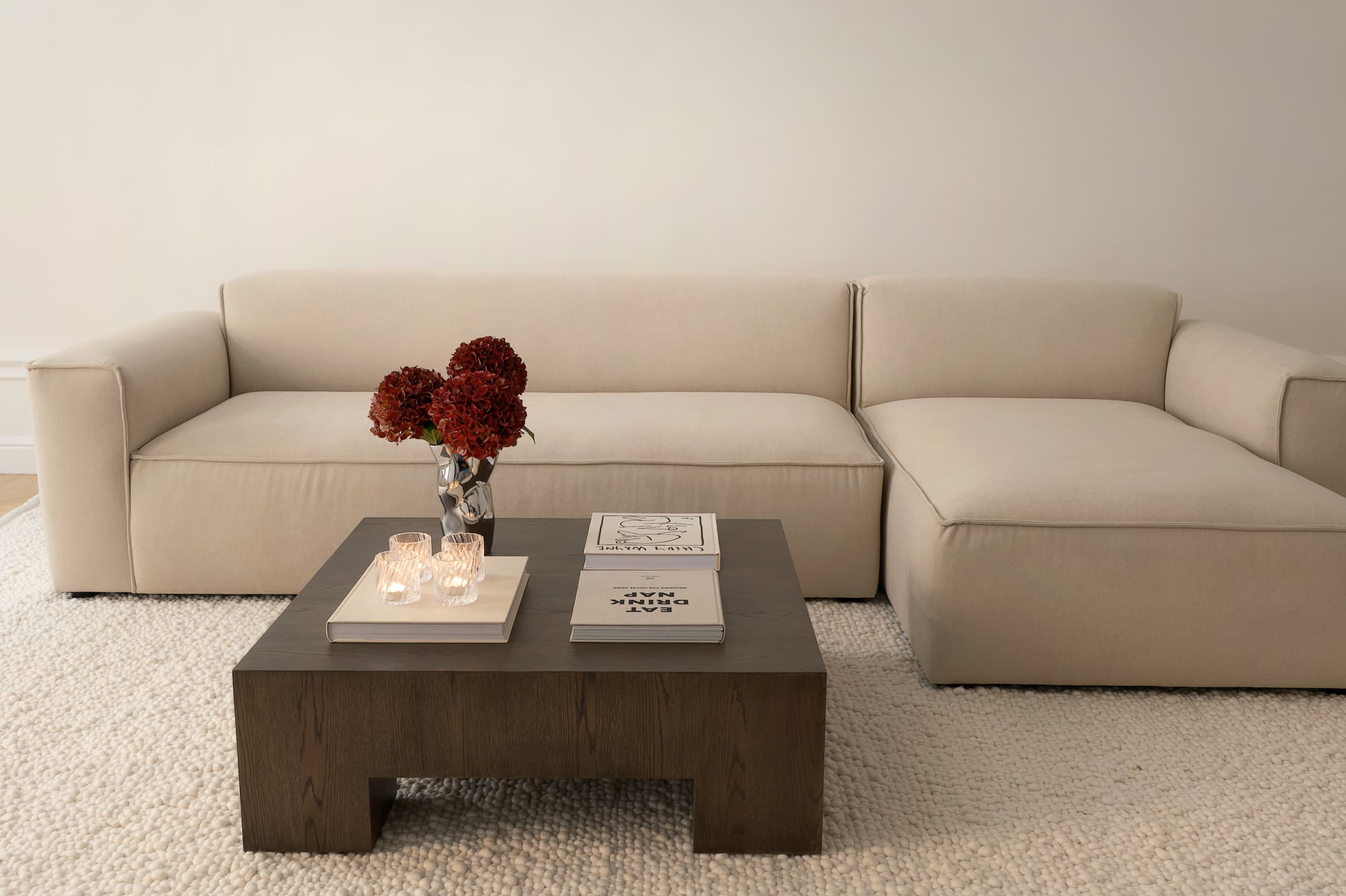 Bobbie 4-Sitzer Sofa mit Recamiere rechts Beige 322 cm