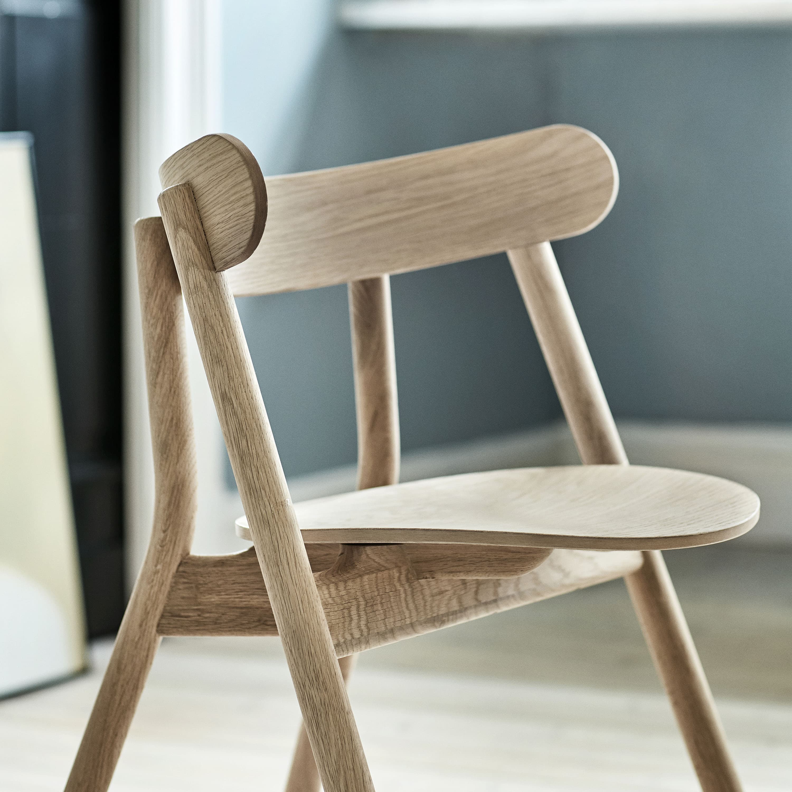 Oaki Esszimmerstuhl Black Leather/Black Oak