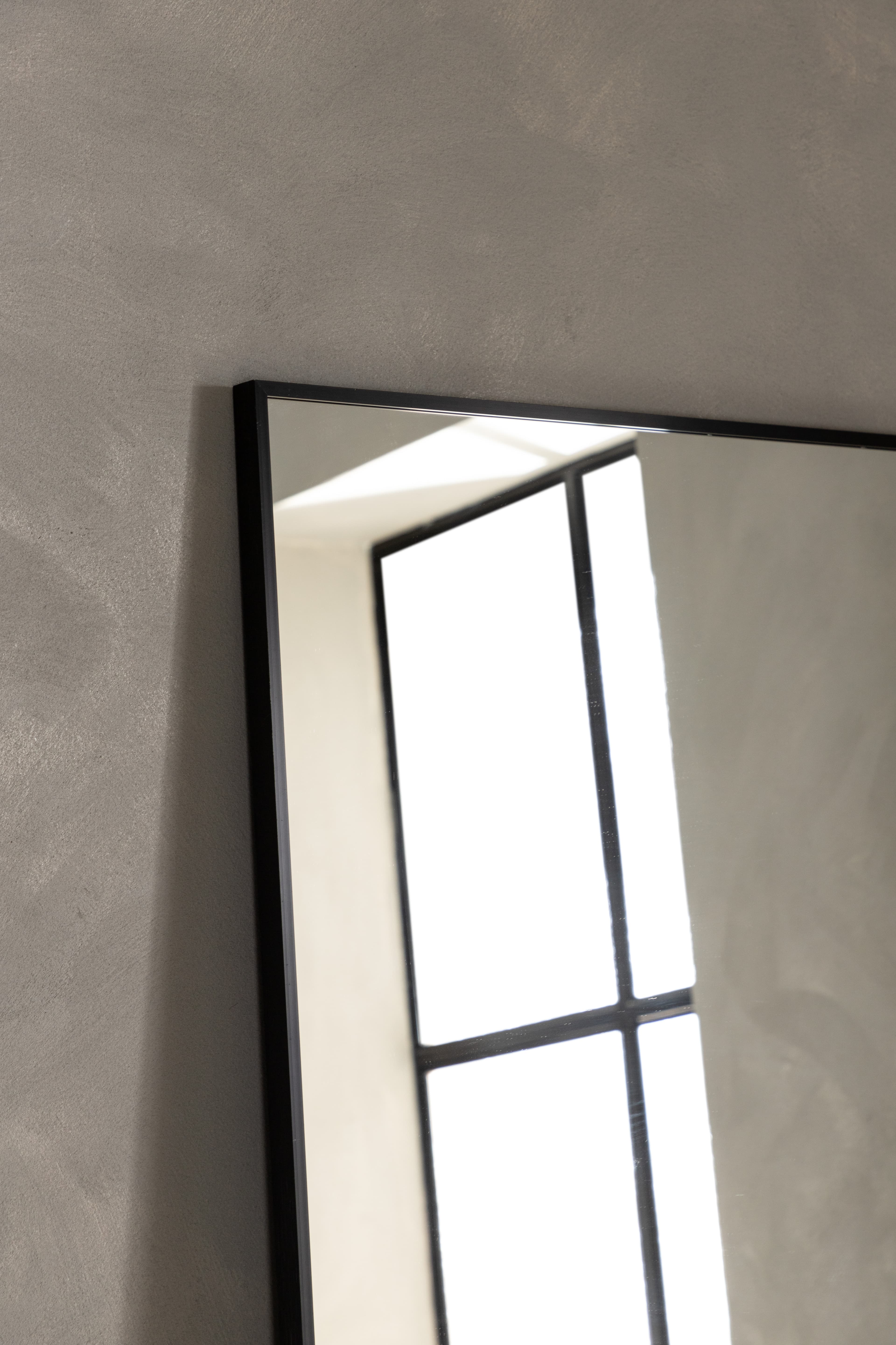 Dalton Mirror Black