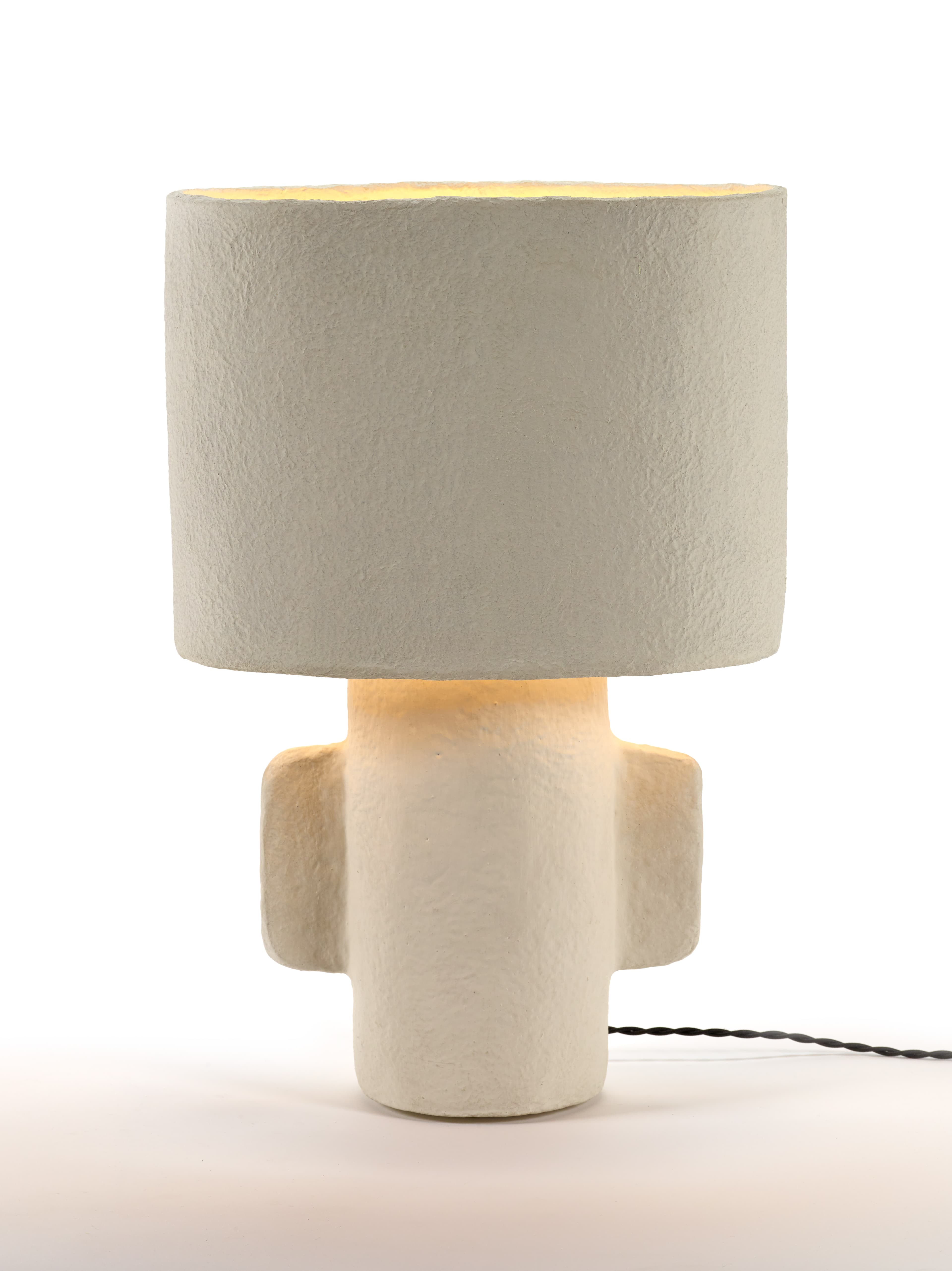 Earth Tischlampe Weiß 01 M