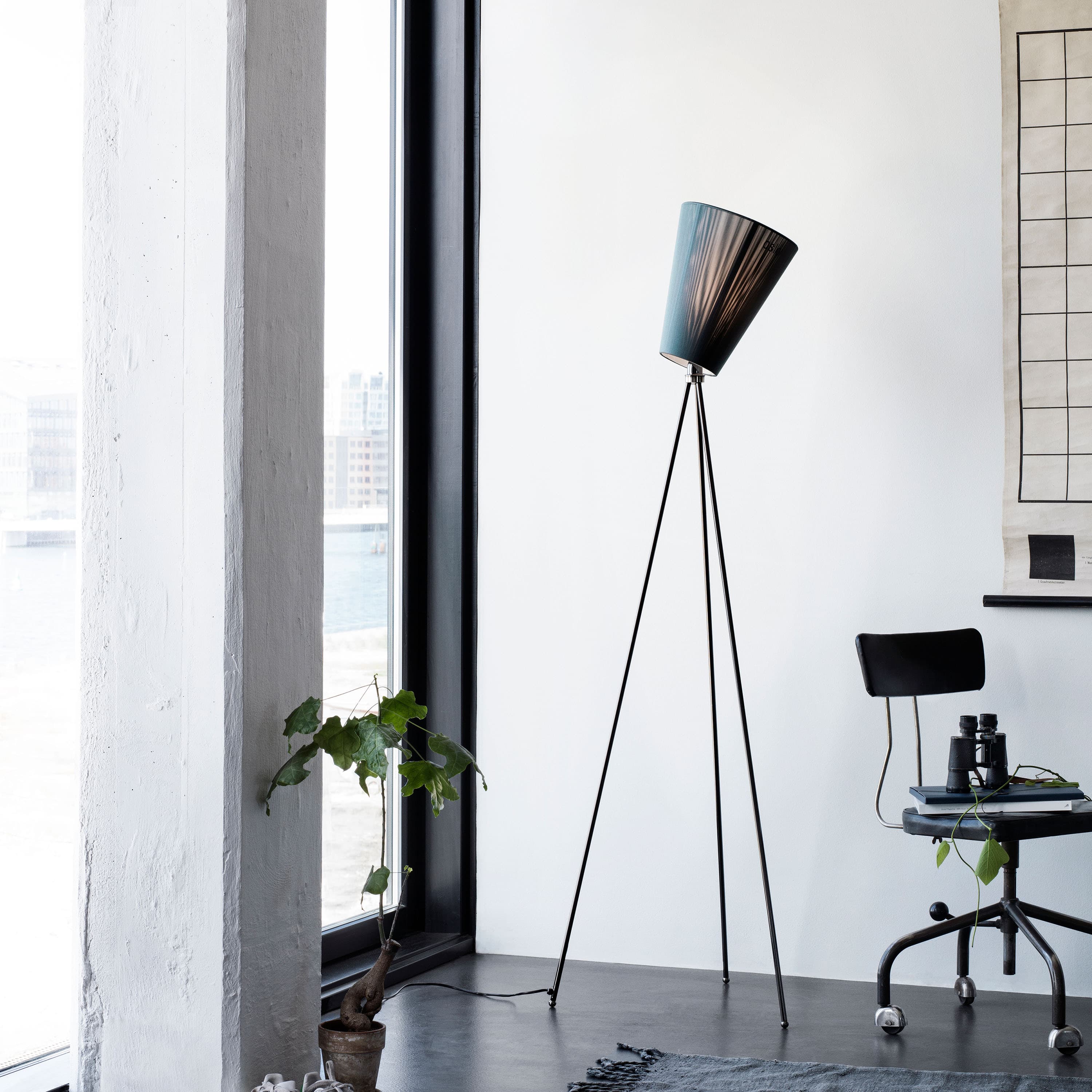 Oslo Wood Stehlampe Schirm Green