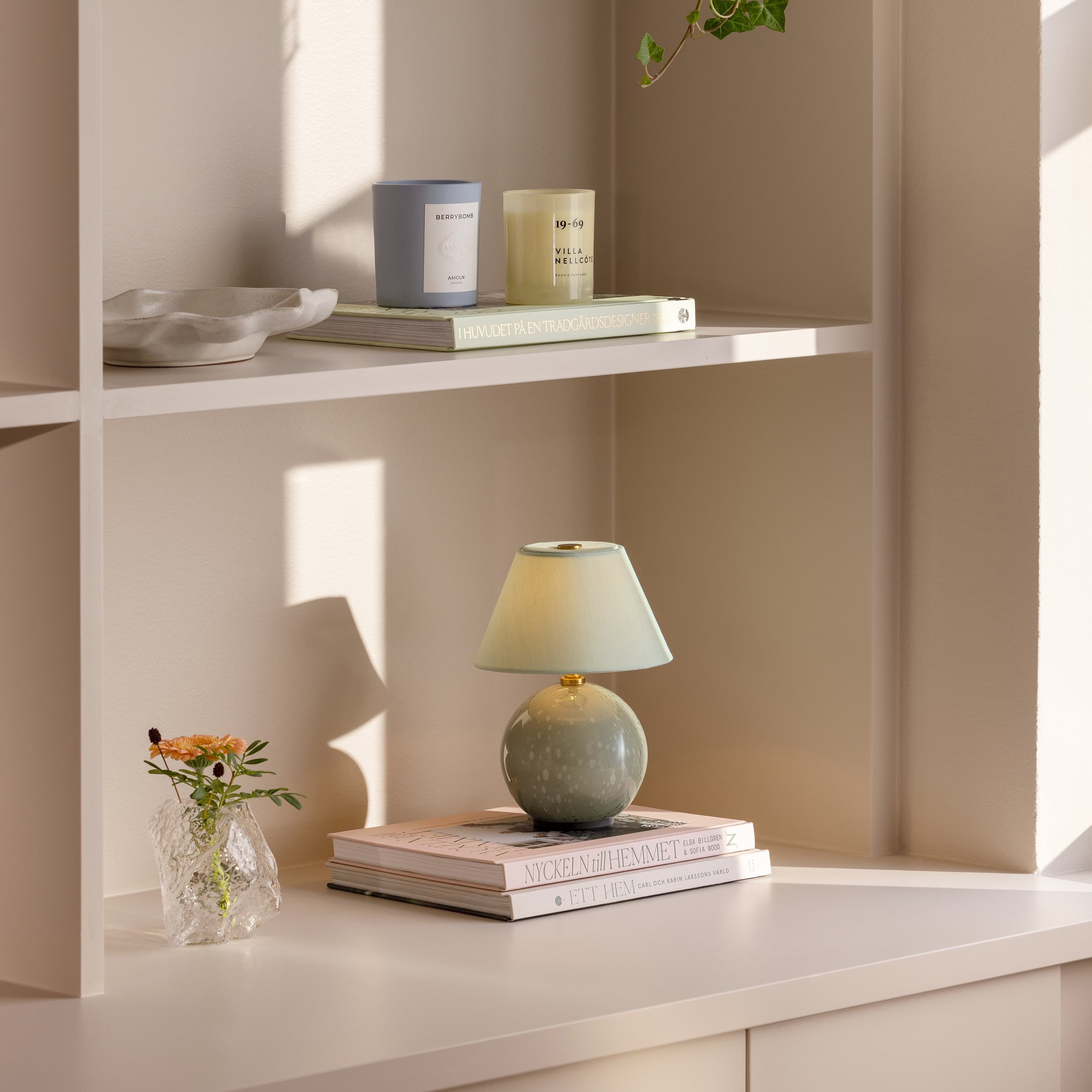 Iris Portable Table Lamp Green 16cm