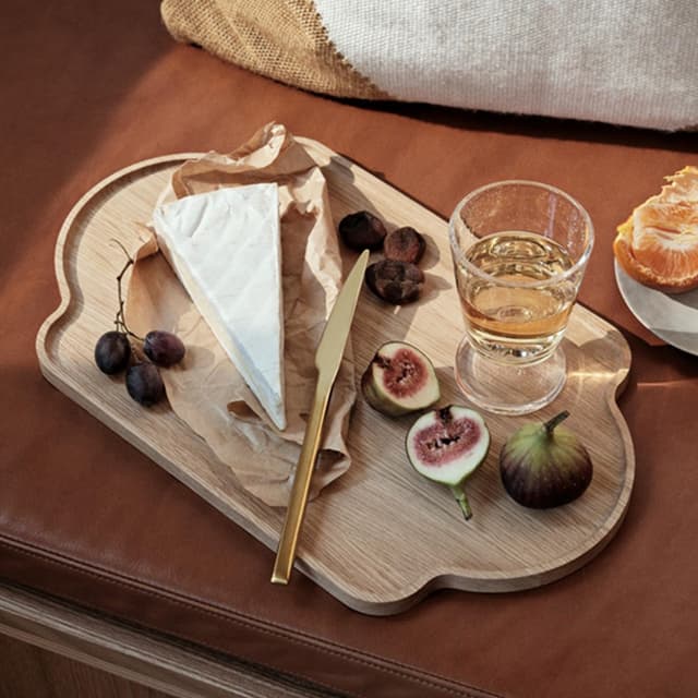 Edgar Tray Oiled Oak 23x39