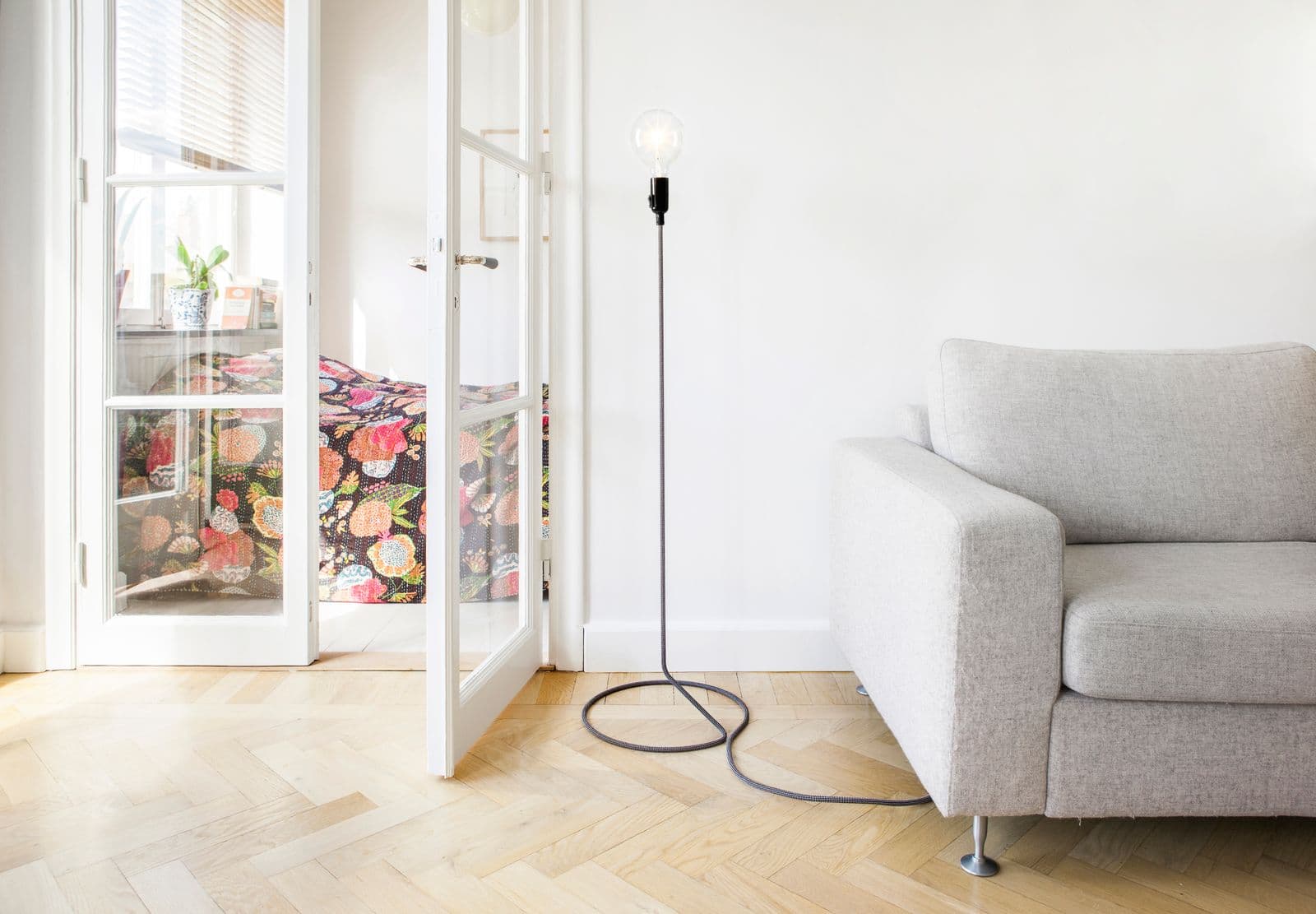 Cord Floor Lamp Black/White