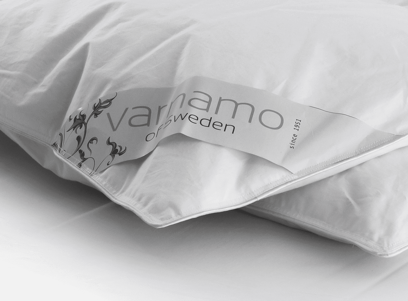 Lilja Down Duvet 1050g Medium Double