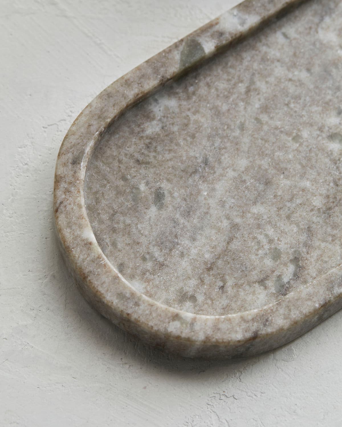 Marble Bricka Beige 28x12