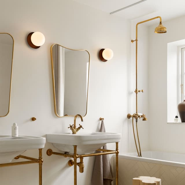 Liila 1 wall/ceiling lamp Dark Bronze/Opal Medium