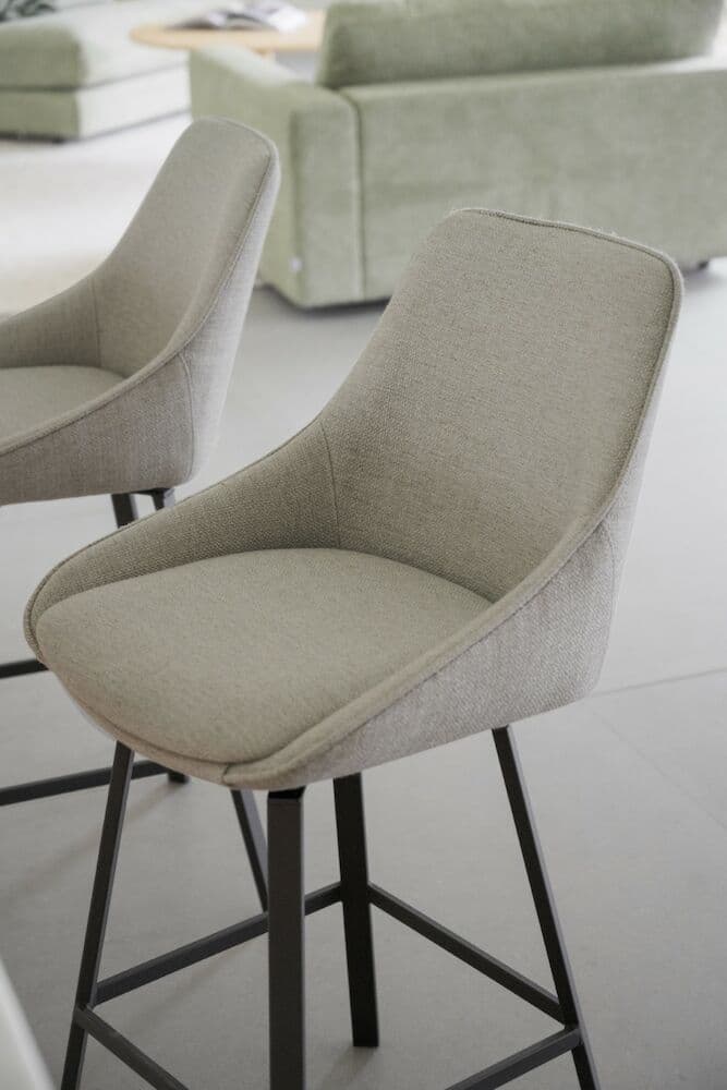 Alison Barhocker Beige/Schwarz