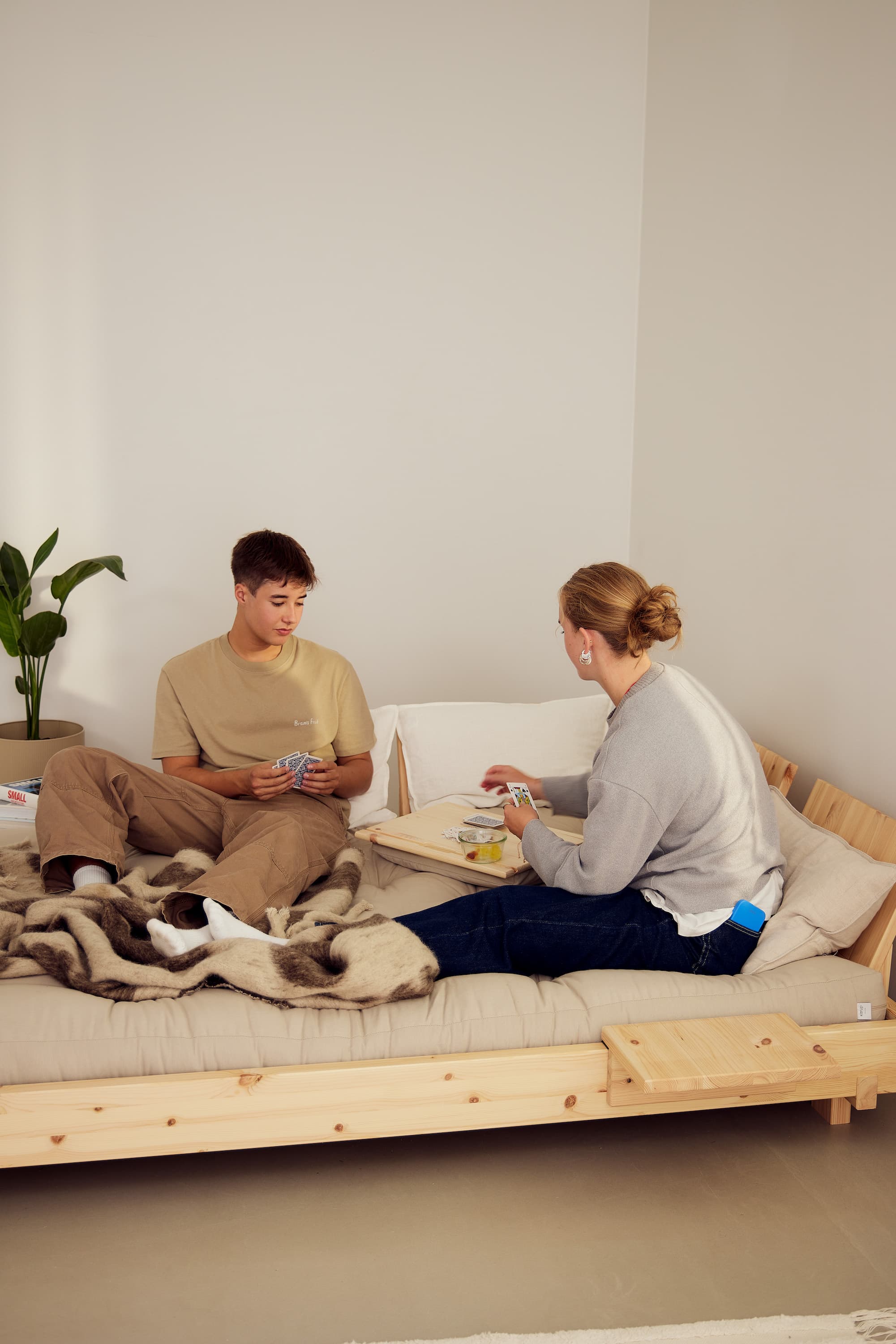 Social Schlafsofa Natur/Beige 140cm inkl 4 Rückenlehnen/Seitentisch