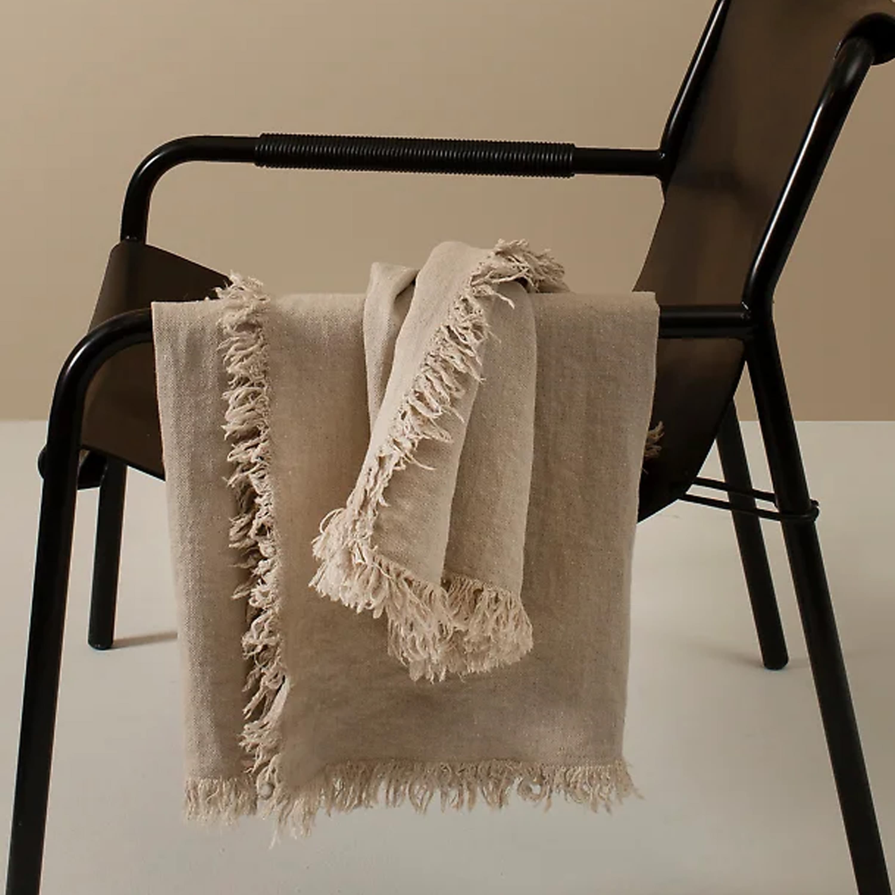 Merlin Throw Linen Natural