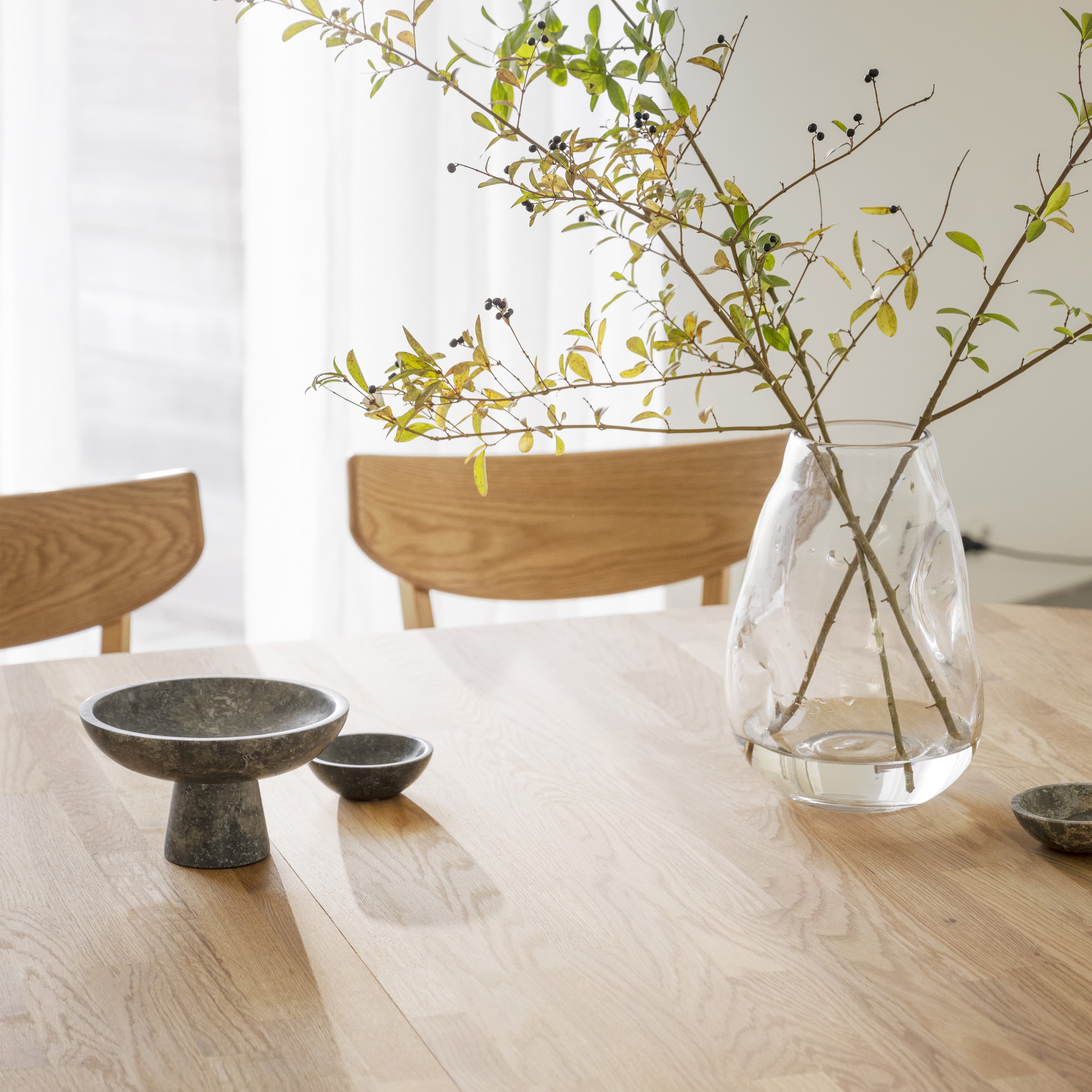 Filippa Dining Table Oak Ø120/165cm