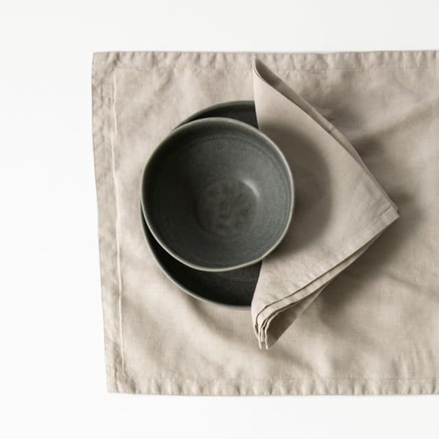 Table Mat Linen Warm Grey