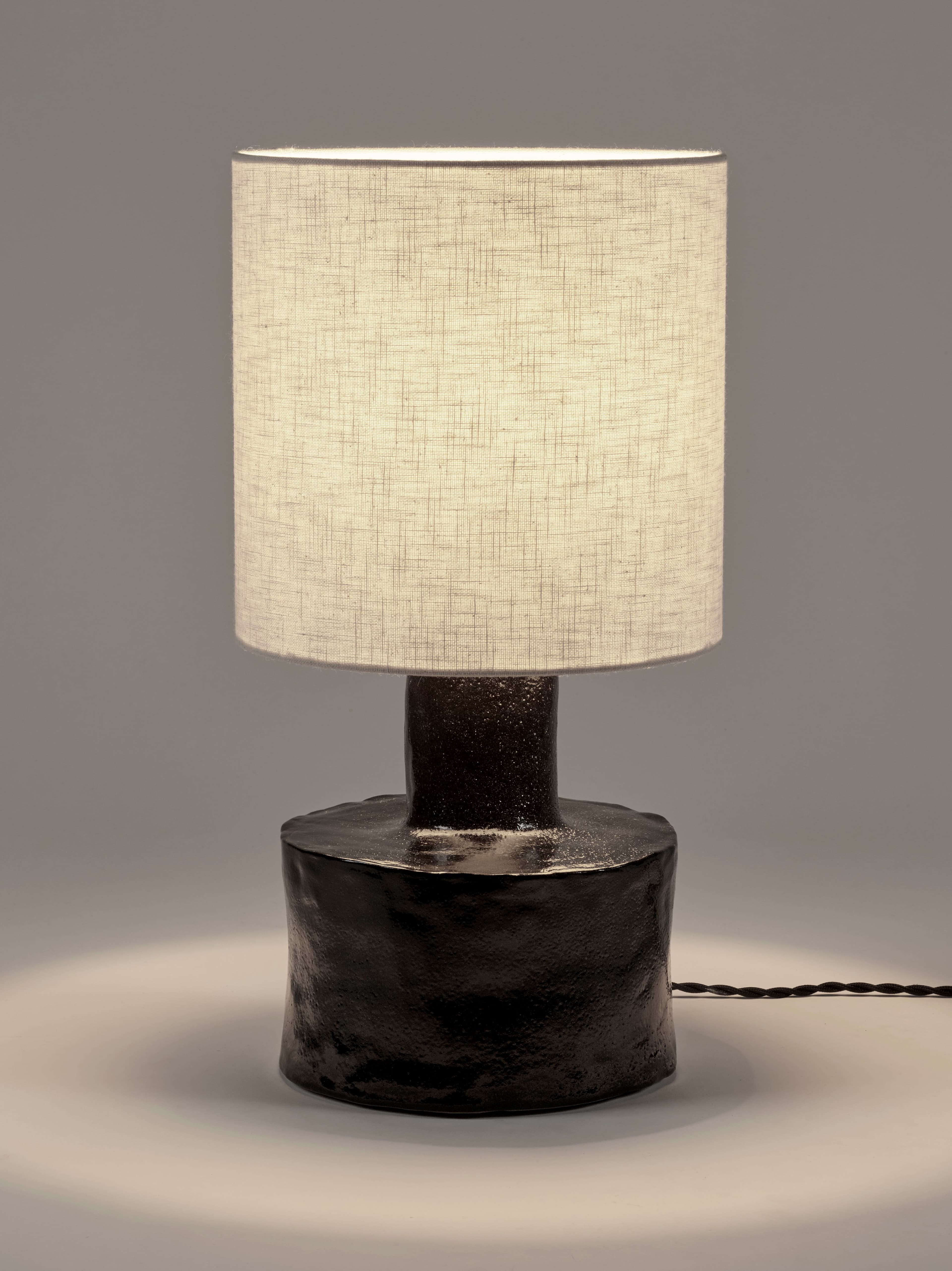 Catherine Table Lamp Black/Beige