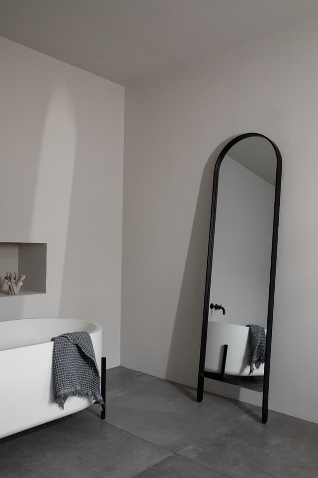Woody Mirror Black Stained Oak 170cm