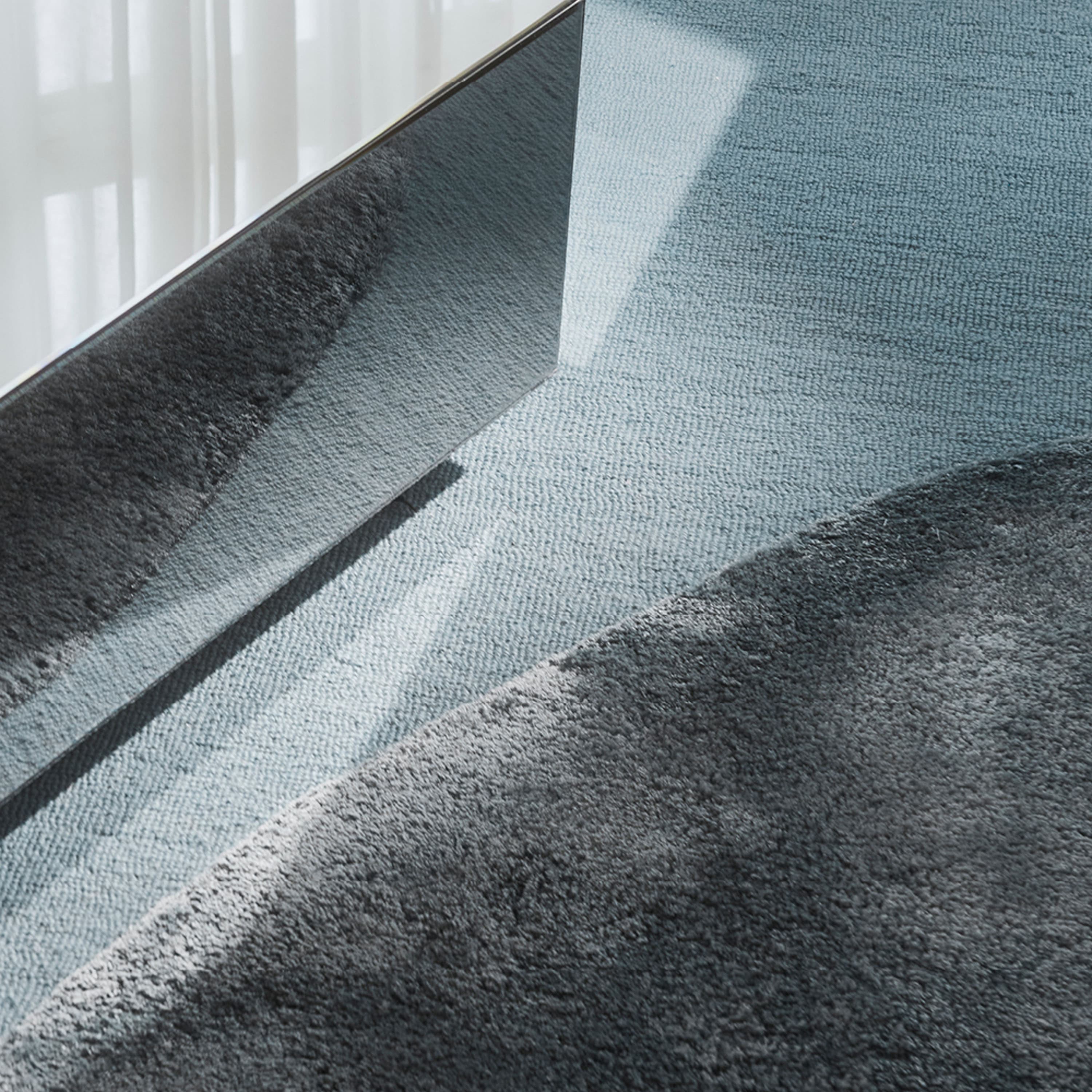 Mola Viskoseteppich Dusty Blue 195x142