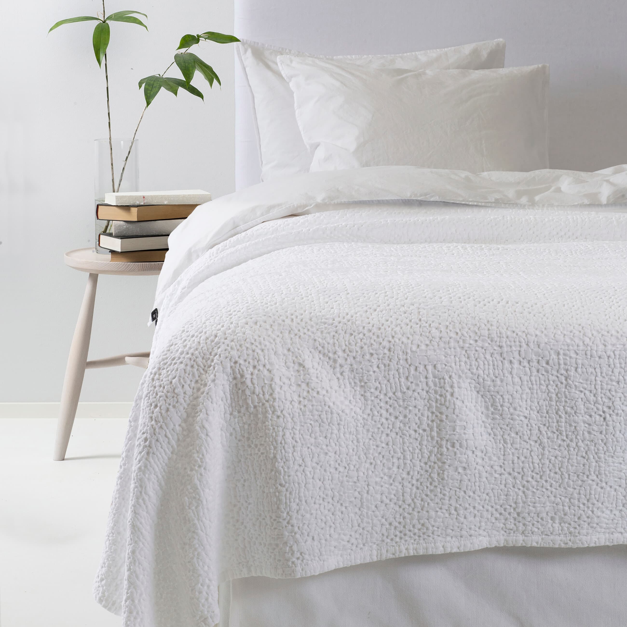 Dani Bedspread White 160x260