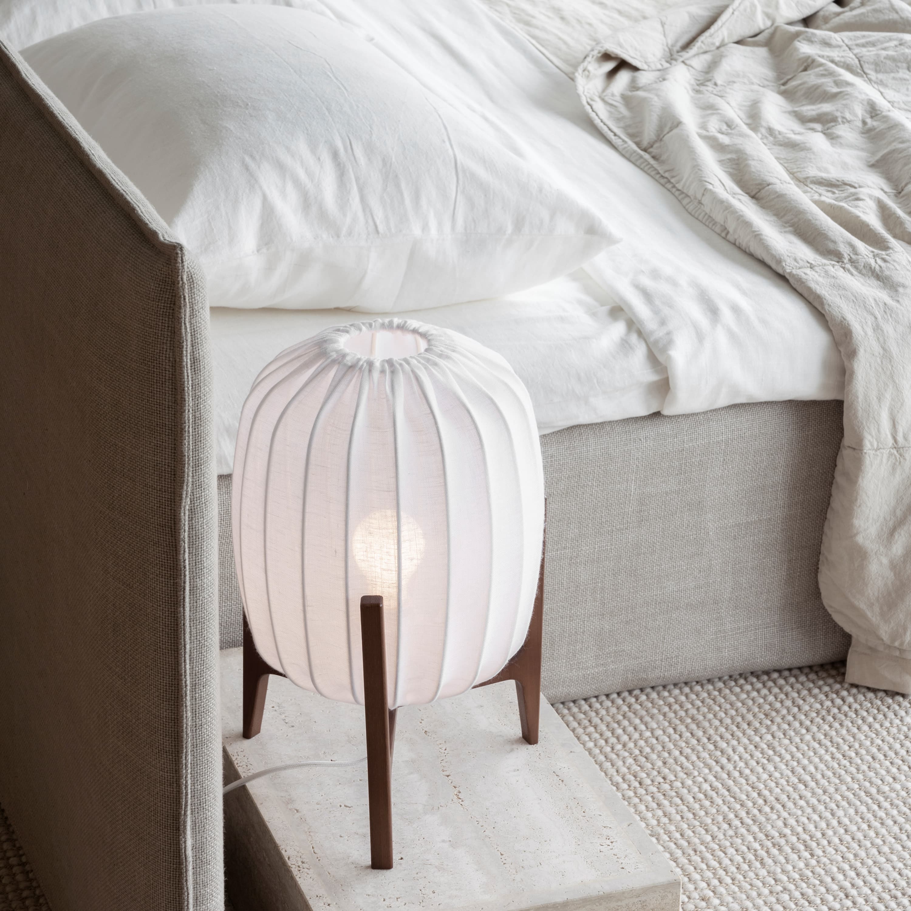 Prisma Tischlampe Dark Ash/White 41cm